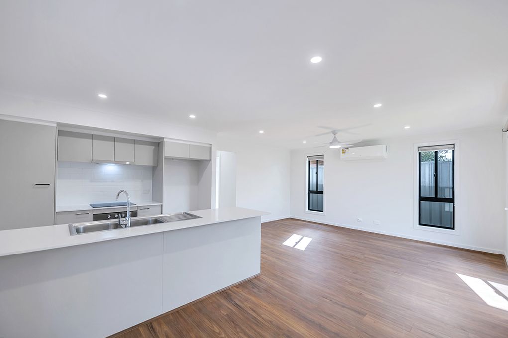 16B Bell Street — photo 3 of 18