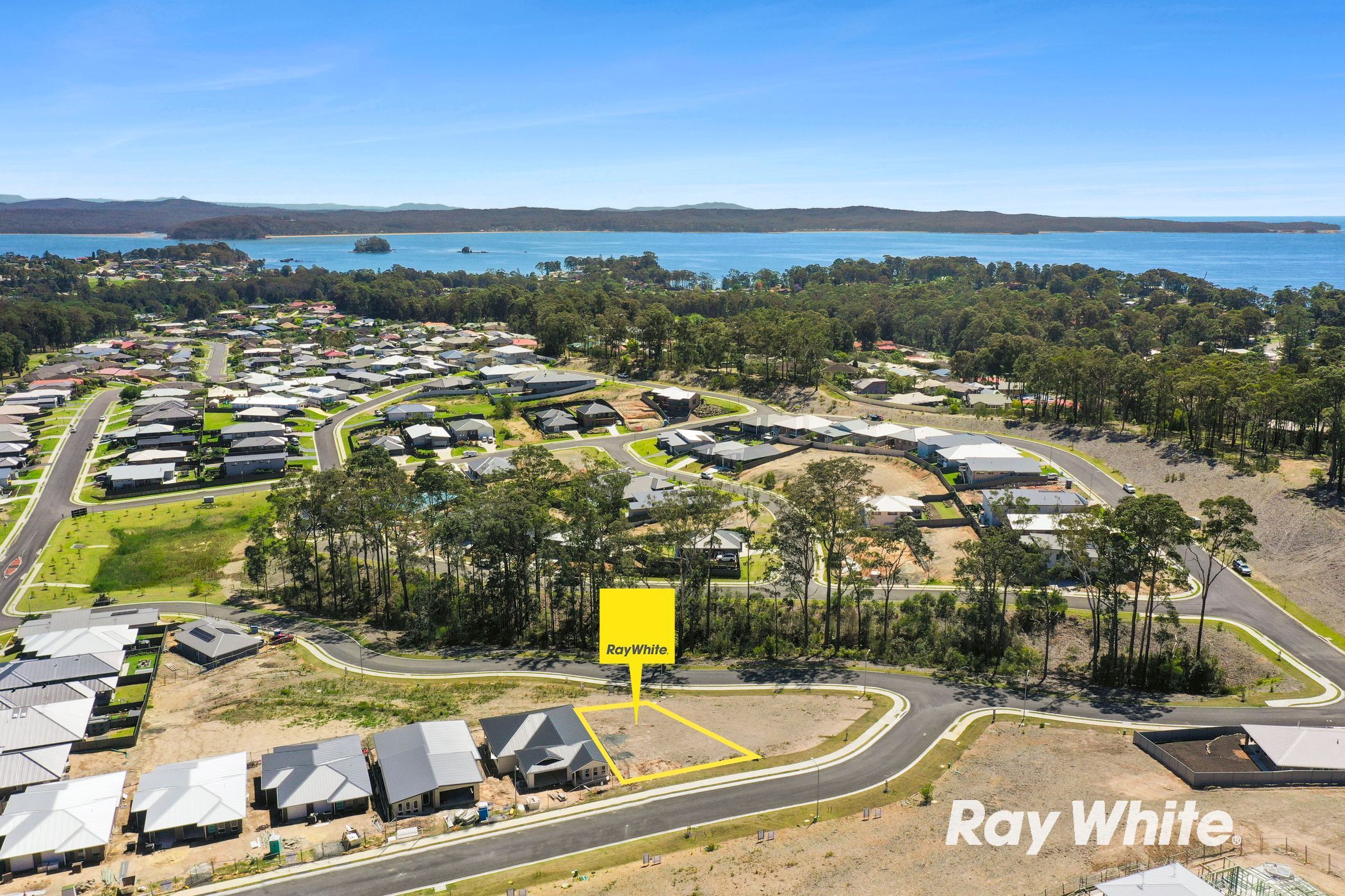 13 Pelsart Avenue , Sunshine Bay NSW 2536