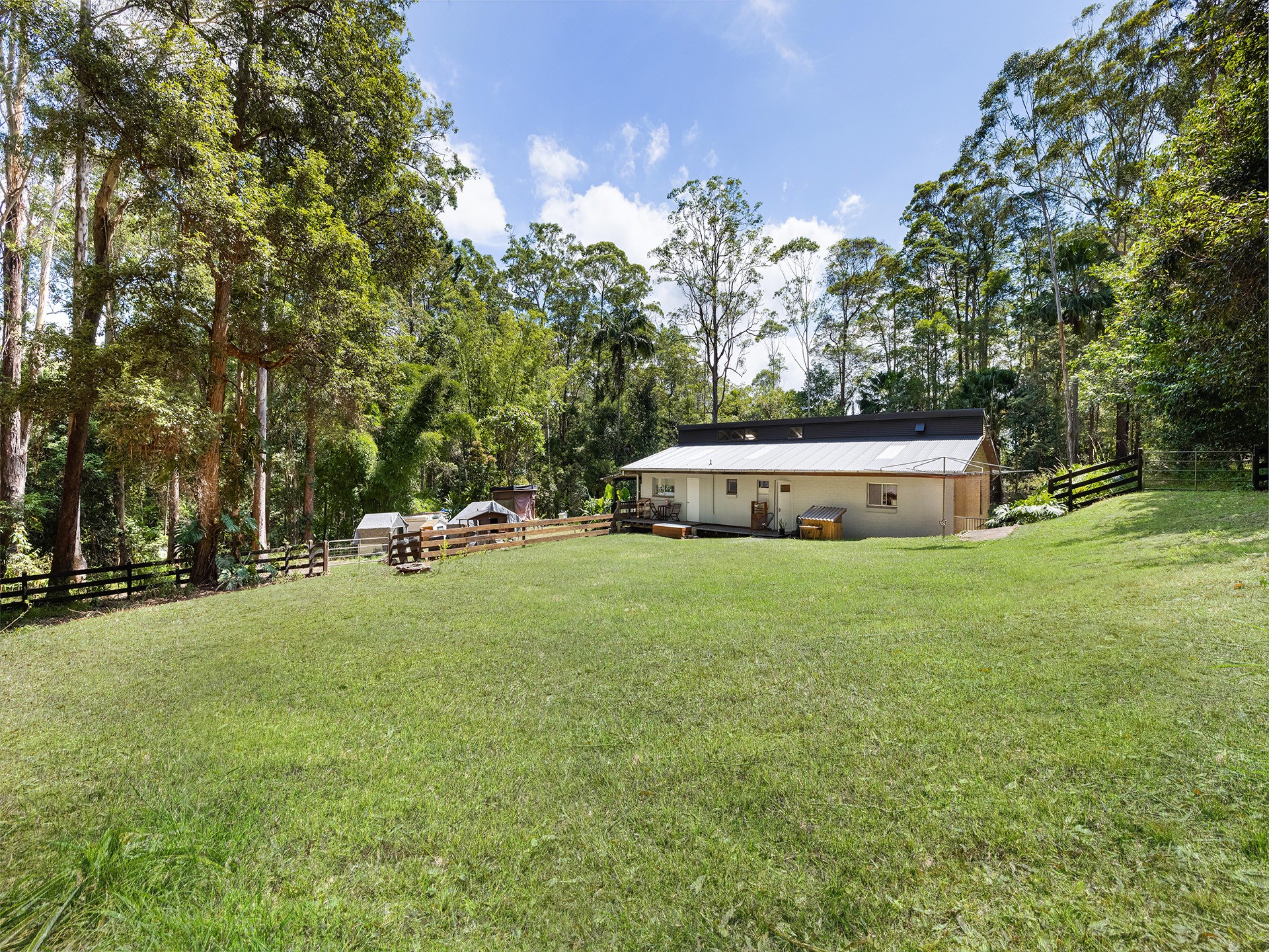 20 Liana Place, Forest Glen, QLD 4556