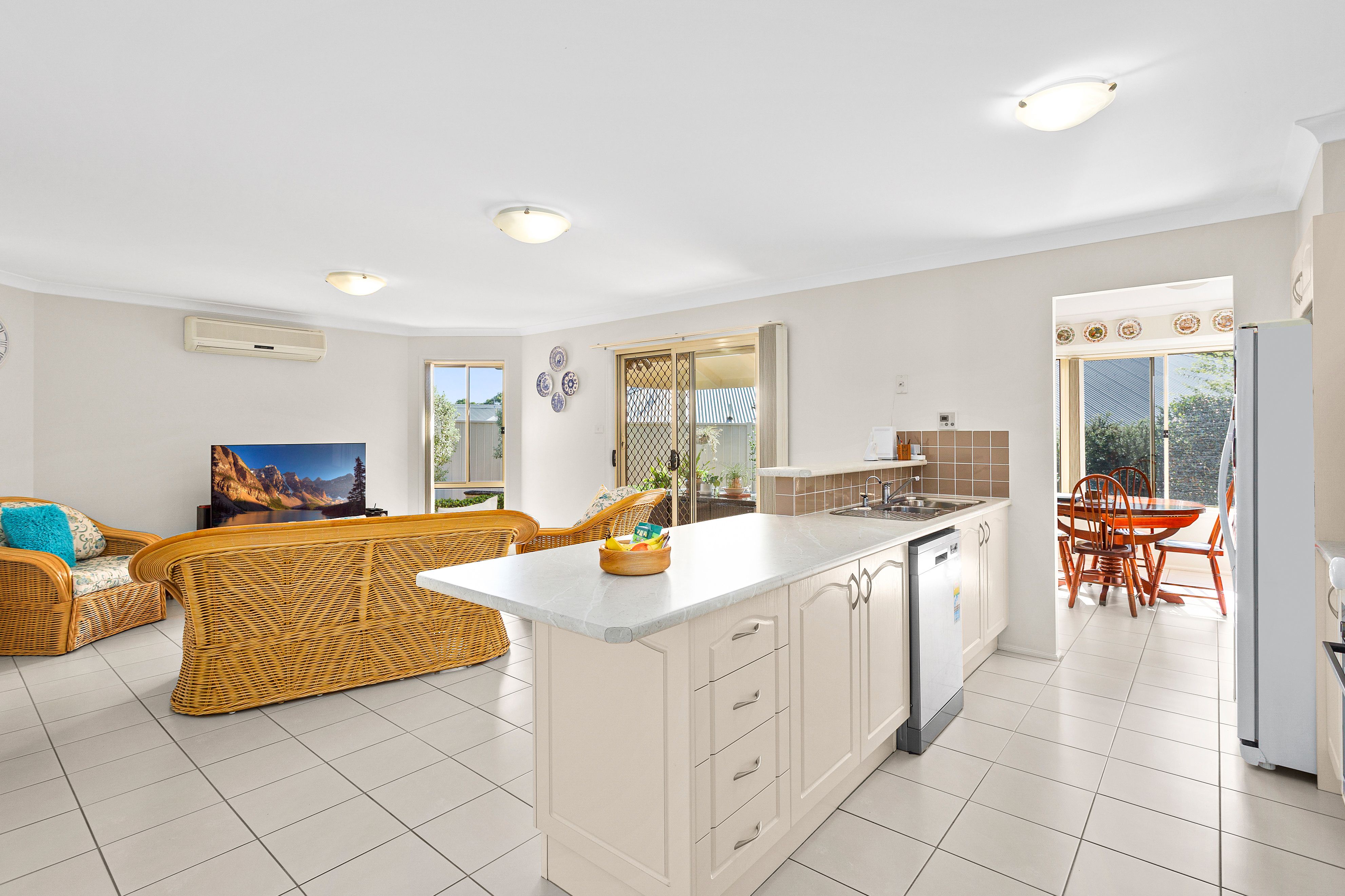 20 Waterford Terrace, Albion Park, NSW 2527