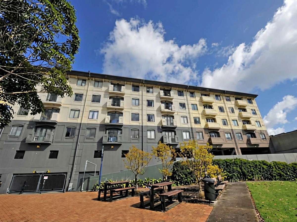 1PA/160 Symonds Street, Eden Terrace, Auckland City