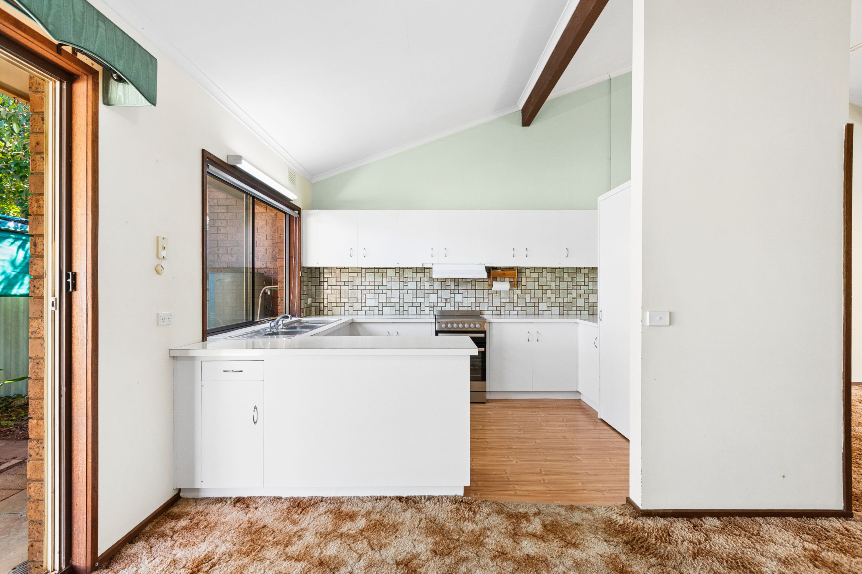 16 Hibiscus Drive — photo 9 of 25