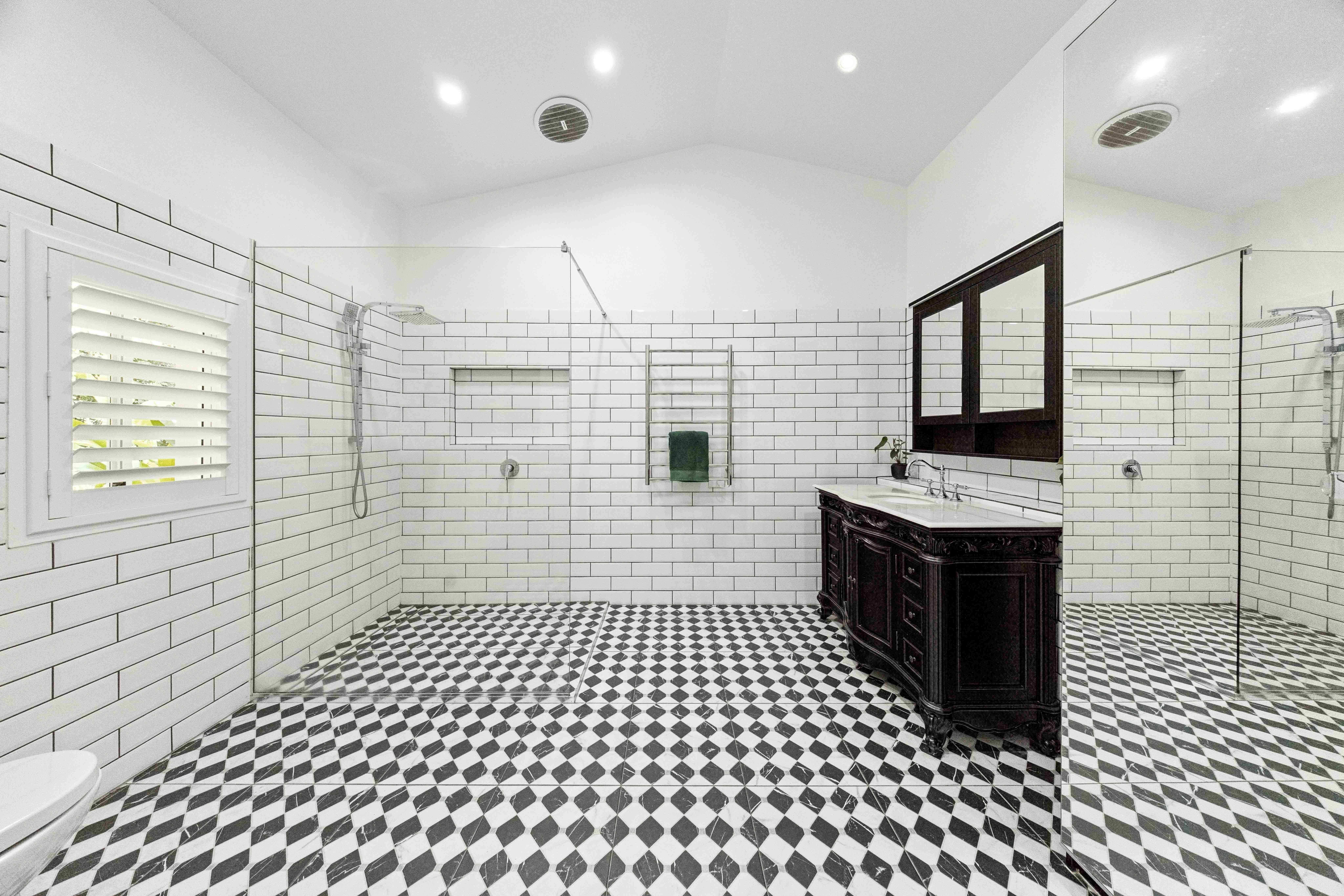 61 Sivyers Road — photo 15 of 30