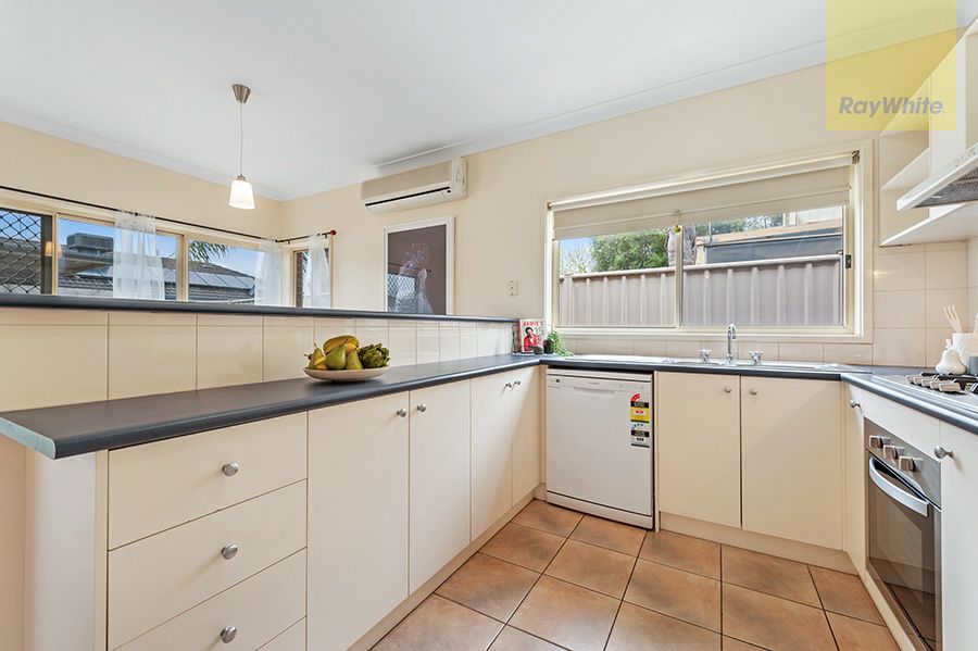 27 Willmott Drive, Craigieburn, VIC 3064