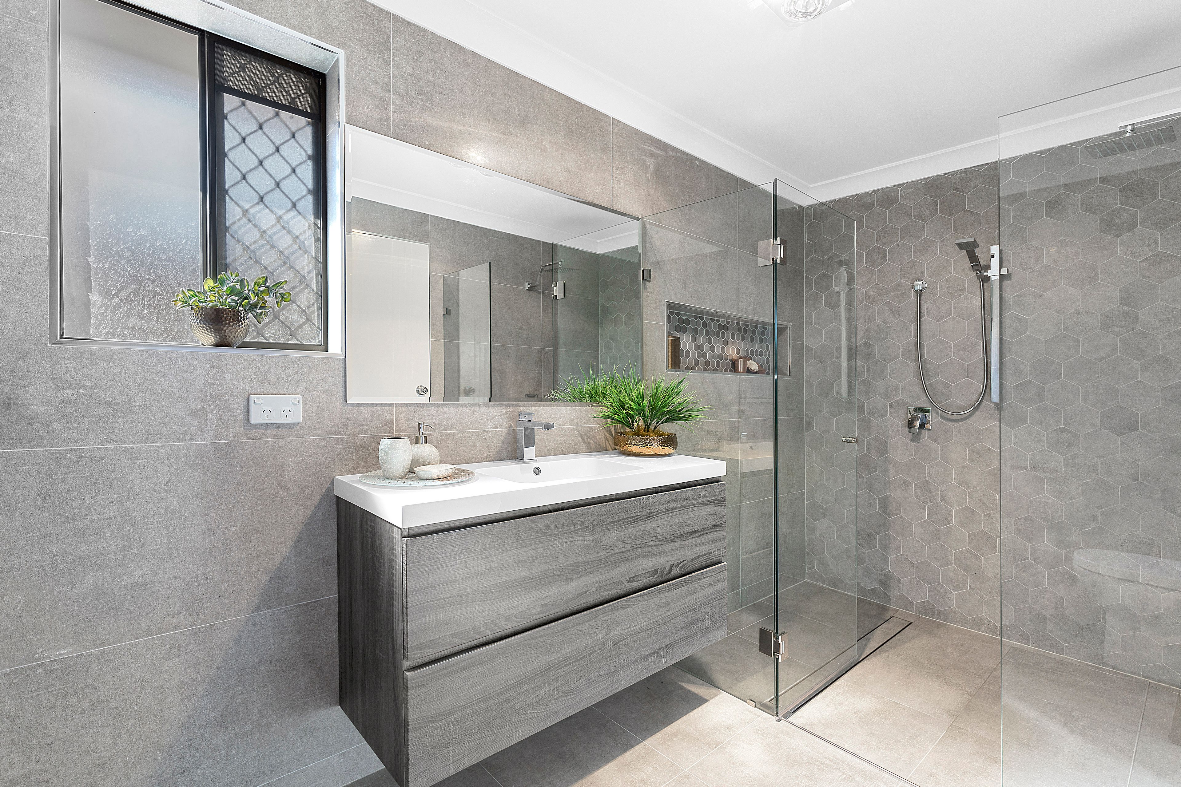 11 Macedon Street, Bossley Park, NSW 2176
