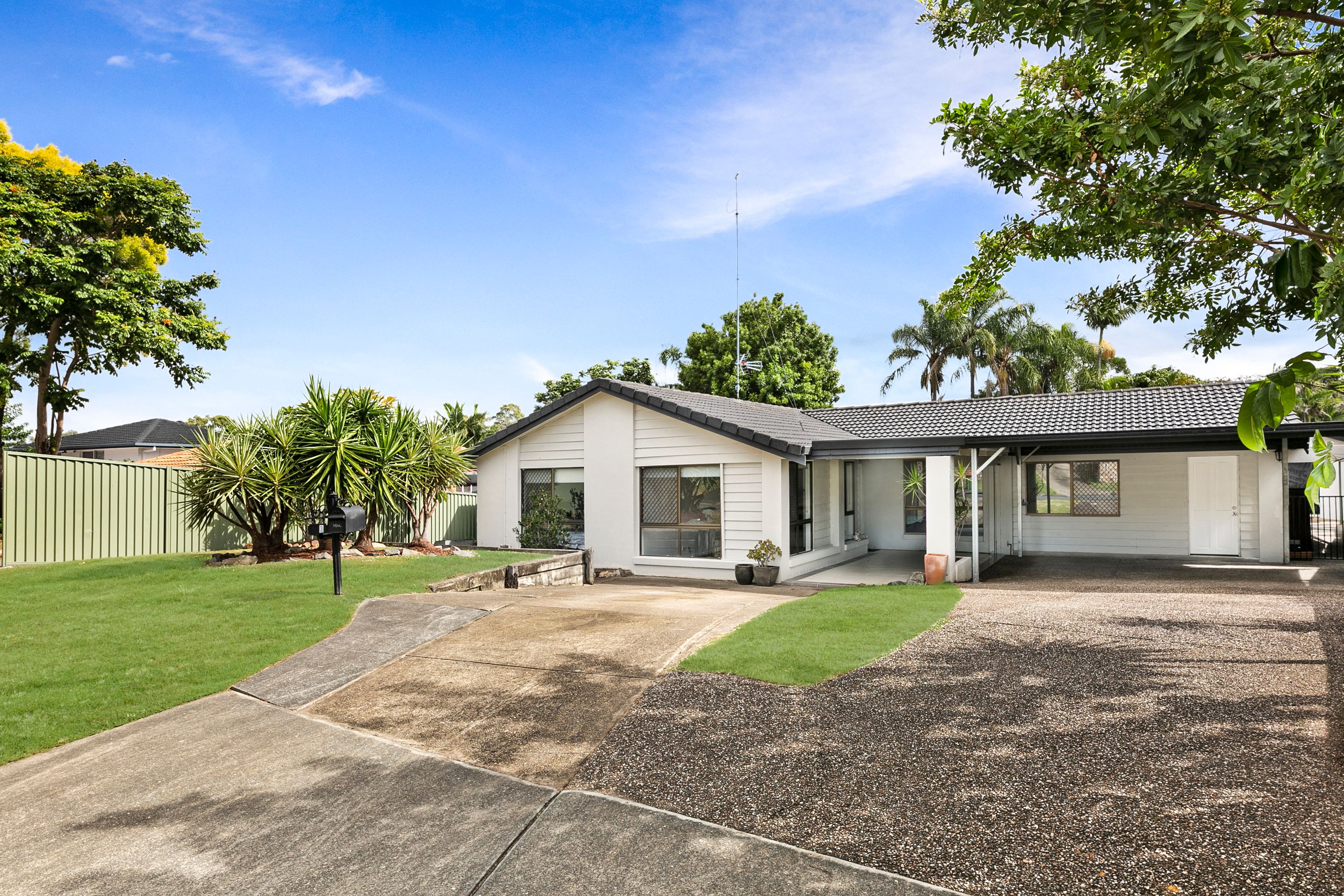 3 Aberdeen Court, Highland Park QLD 4211