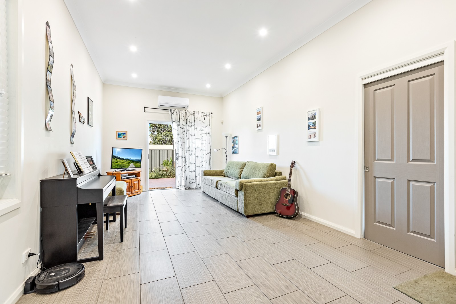 1 Emerald Street, Hamilton North, NSW 2292