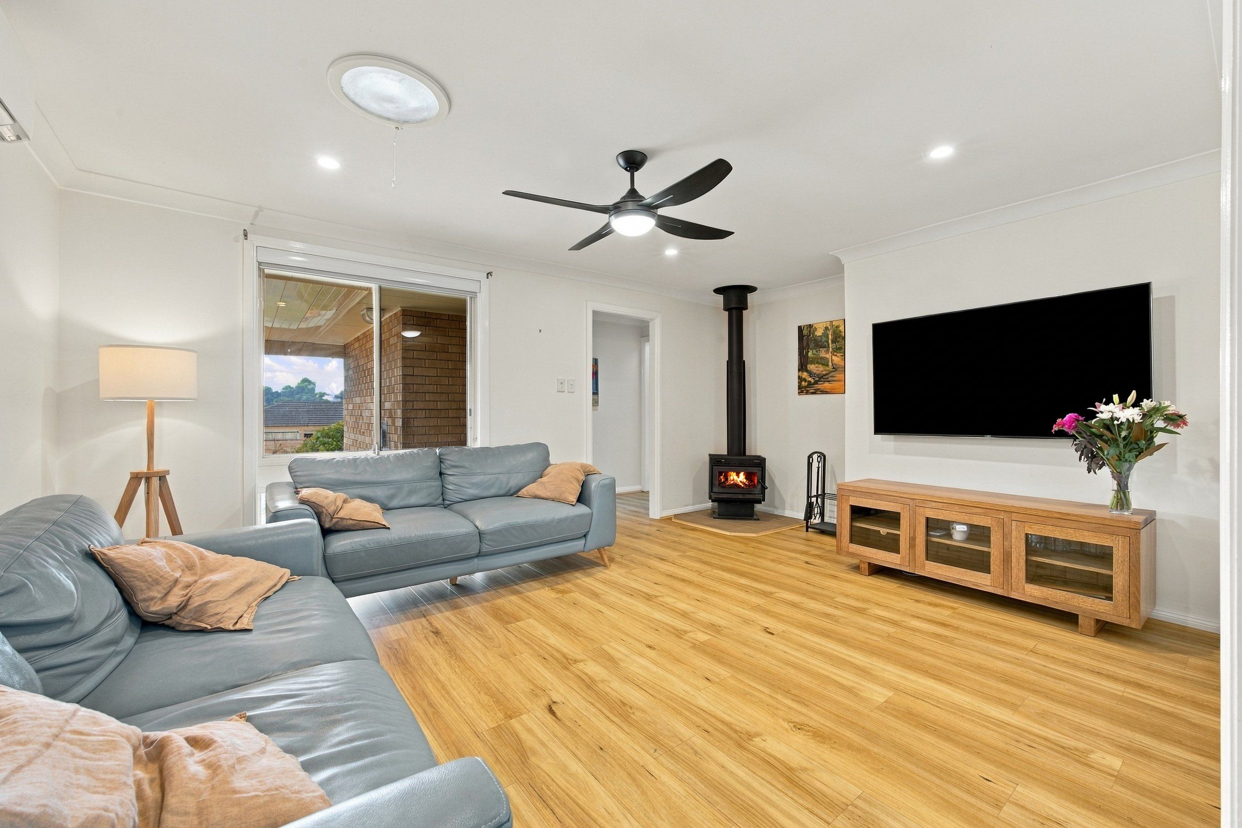 1 Congo Place, Kearns, NSW 2558