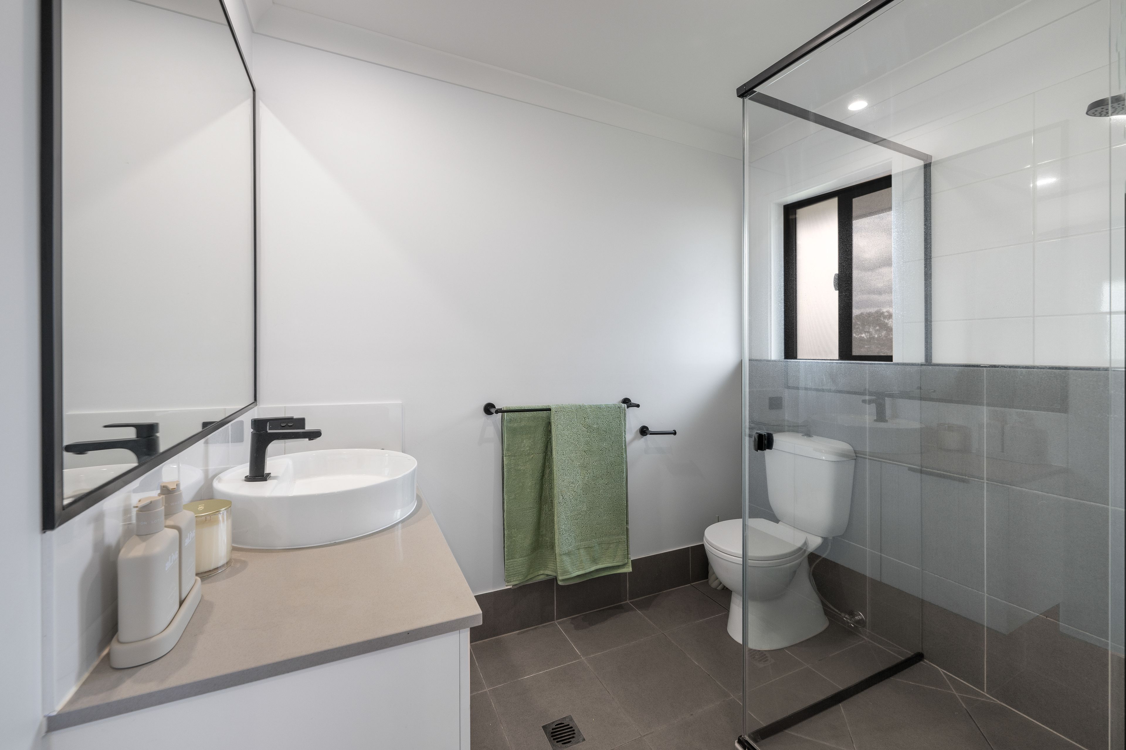 34 Cash Street — photo 8 of 21
