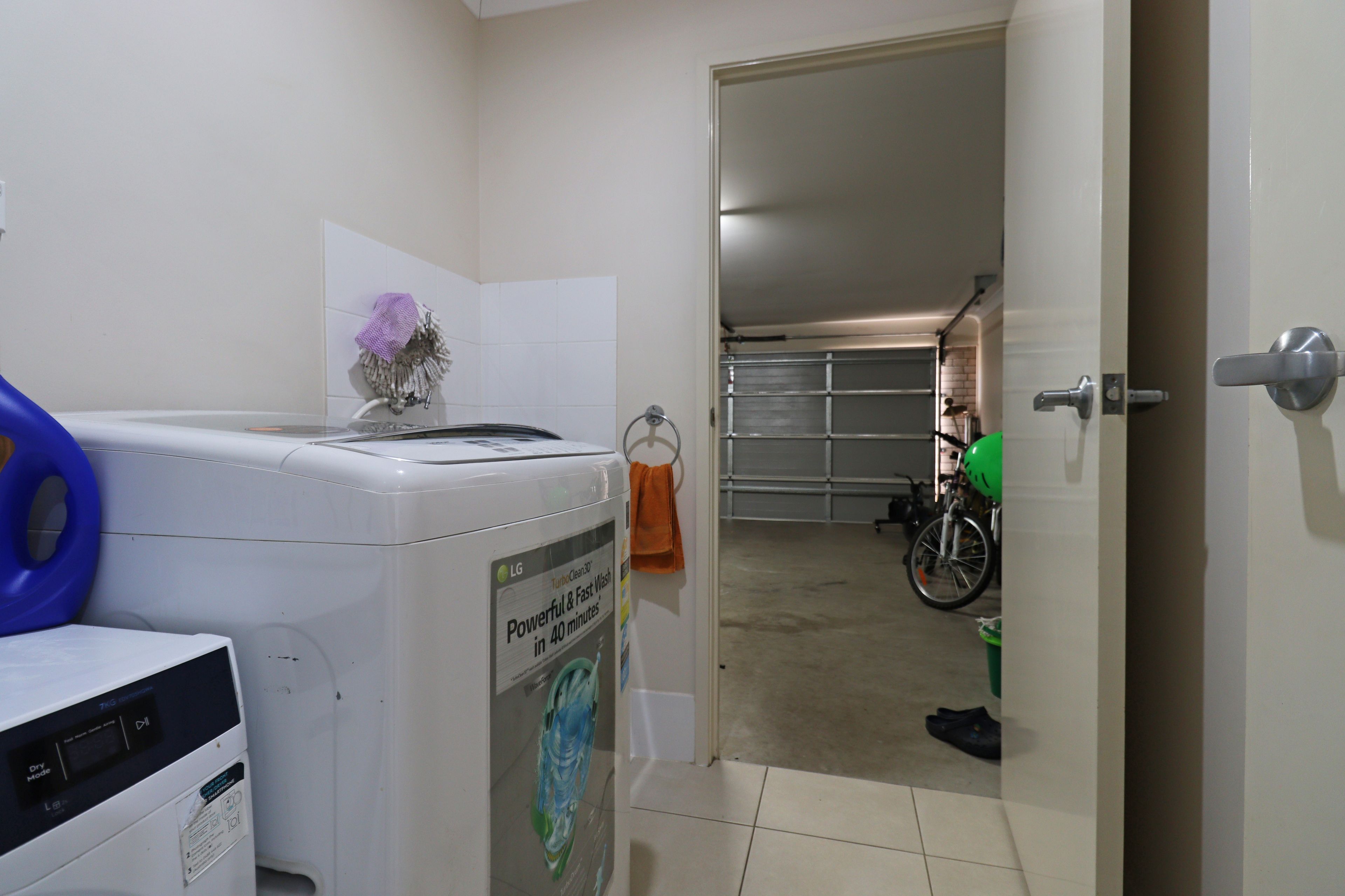 21 Valley View Drive — photo 15 of 19