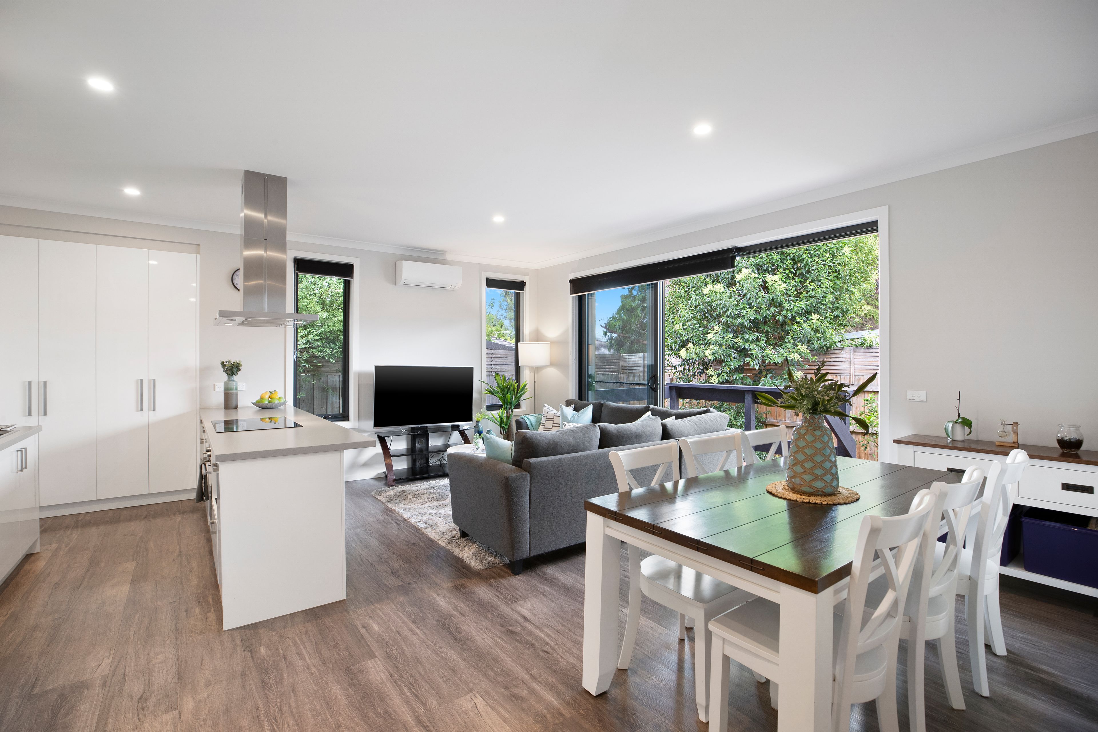 2/76 Loretto Avenue, Ferntree Gully, VIC 3156