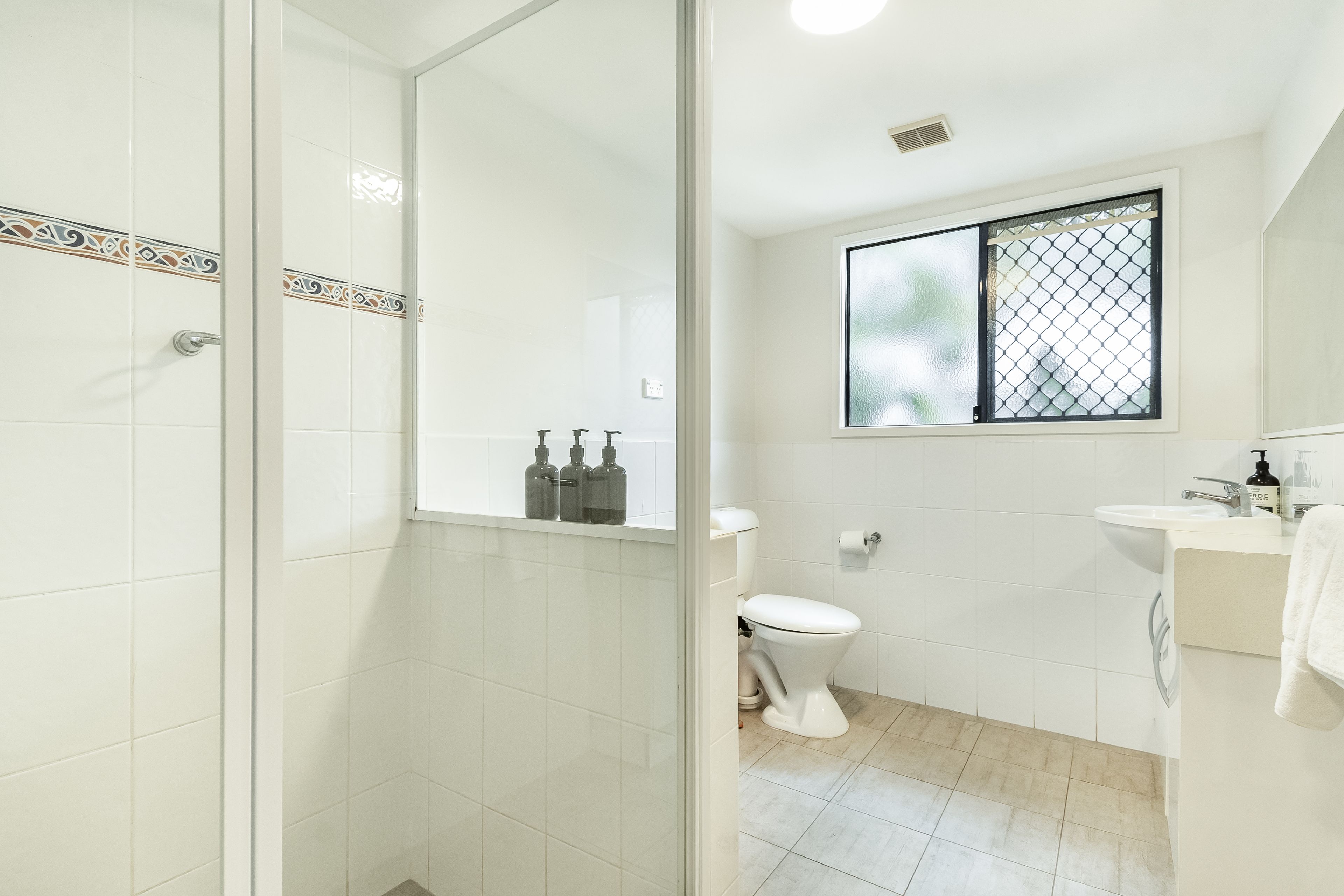 4/53 Shirley Street — photo 17 of 25