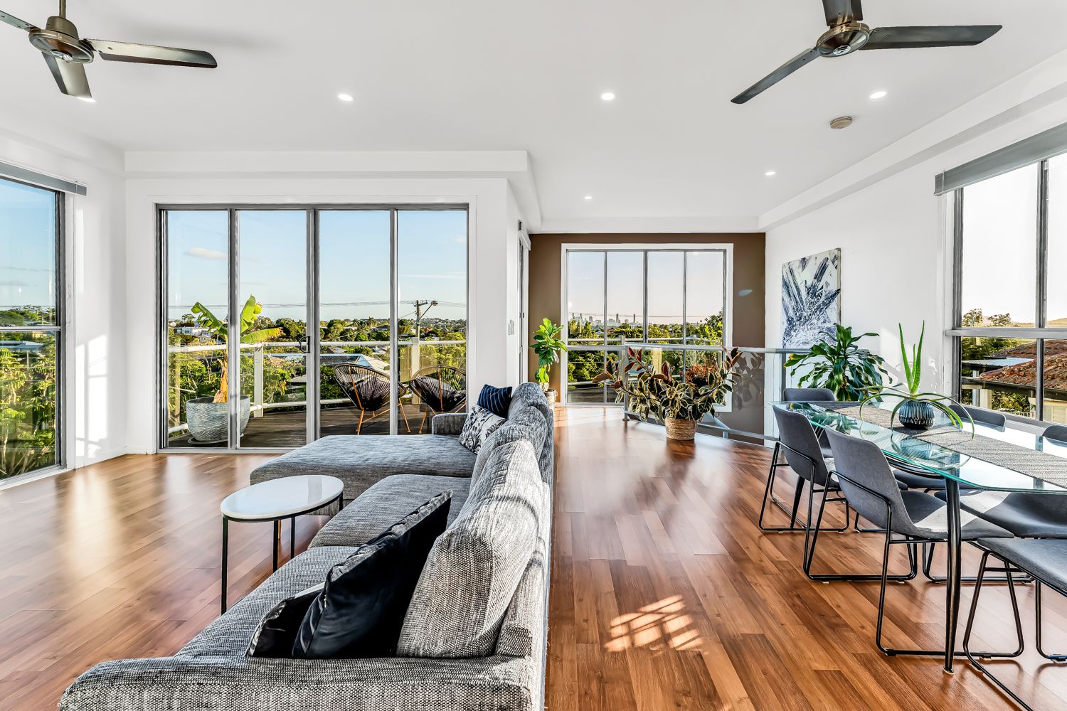 4 Westwood Street, Wavell Heights, QLD 4012