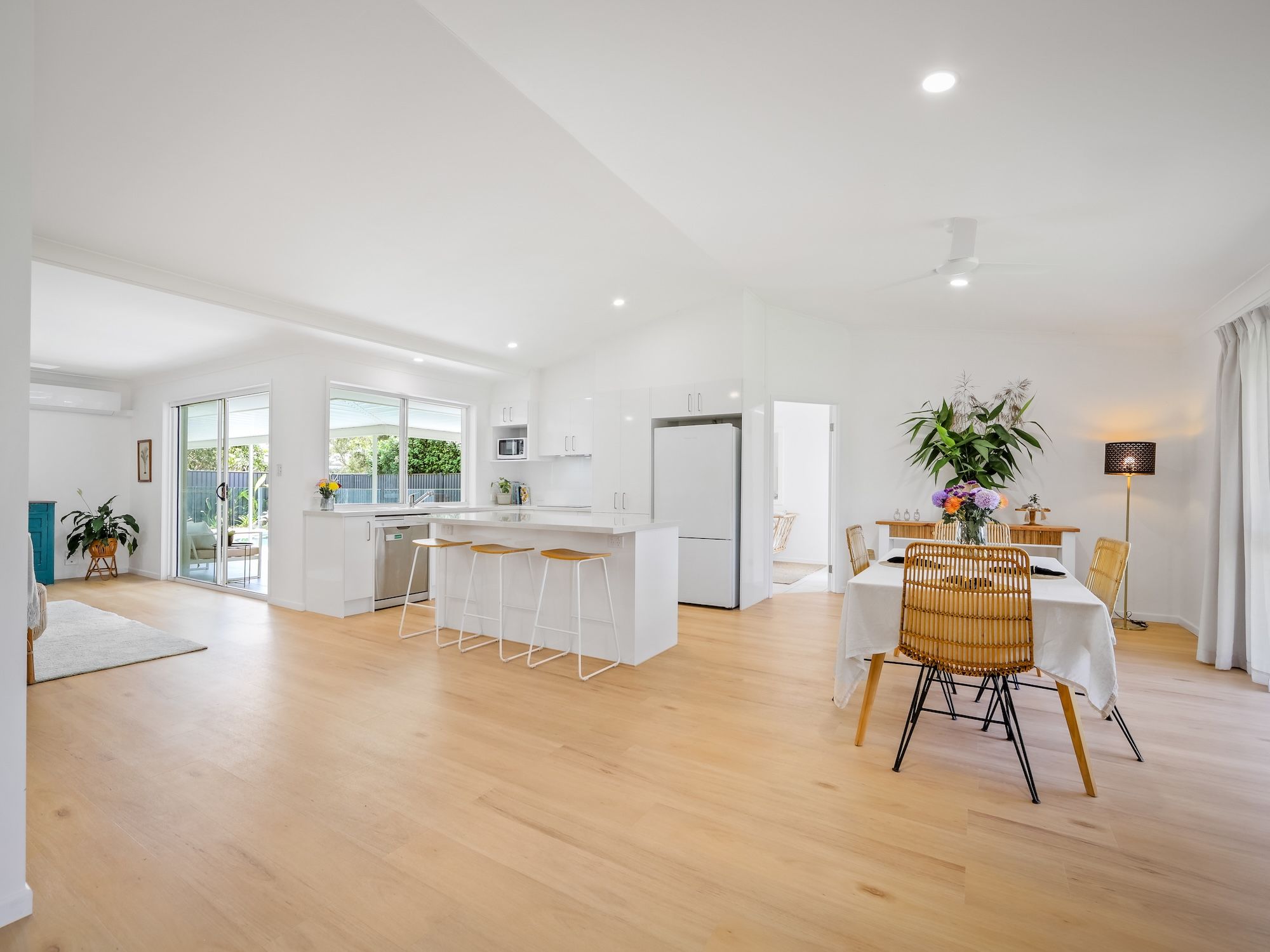 19 Frankston Court , Robina QLD 4226