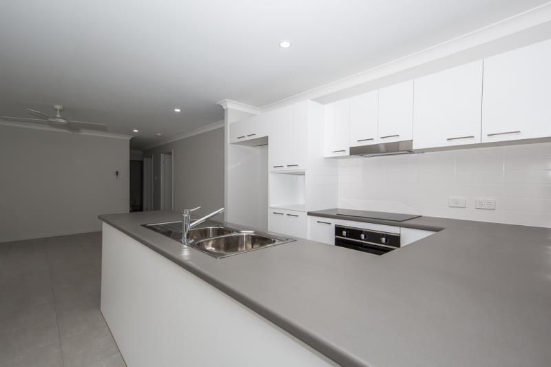 1/81 Jones Street, Rothwell, QLD 4022