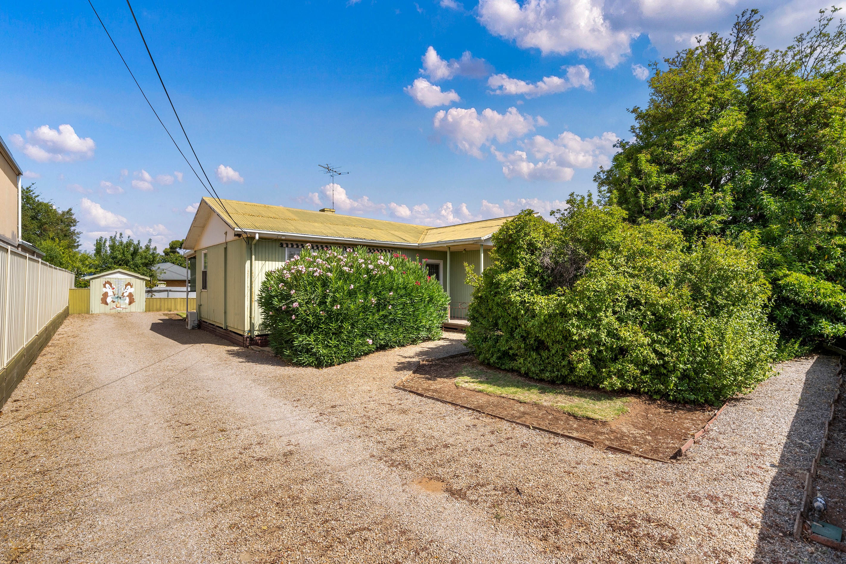 23 Dumfries Avenue, Northfield, SA 5085