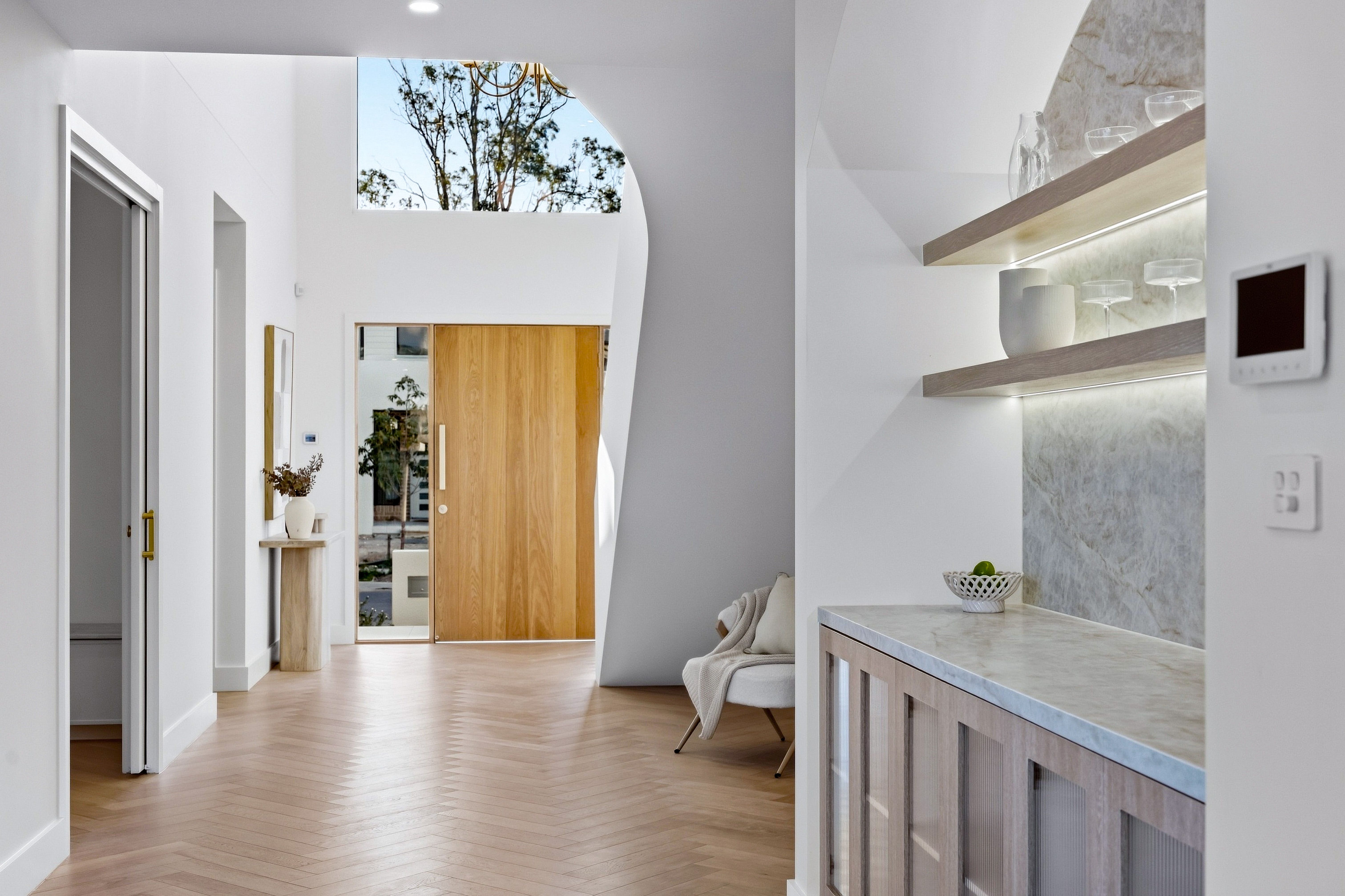 49 Cohen Street — photo 4 of 30