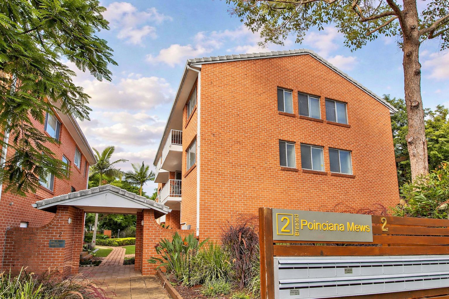 9/2 Brasted Street, Taringa QLD 4068