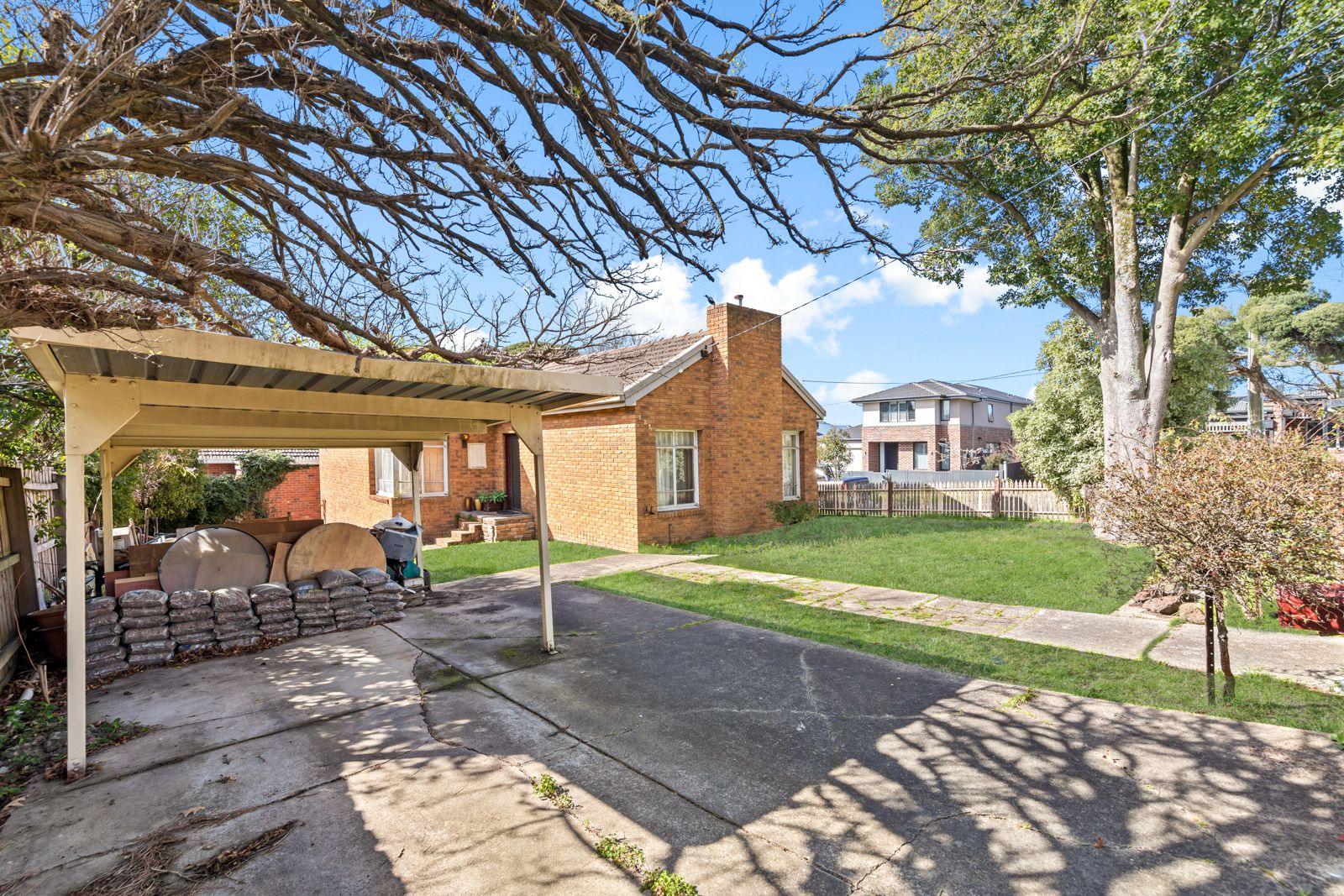 7 Horkings Street — photo from Ray White Burwood