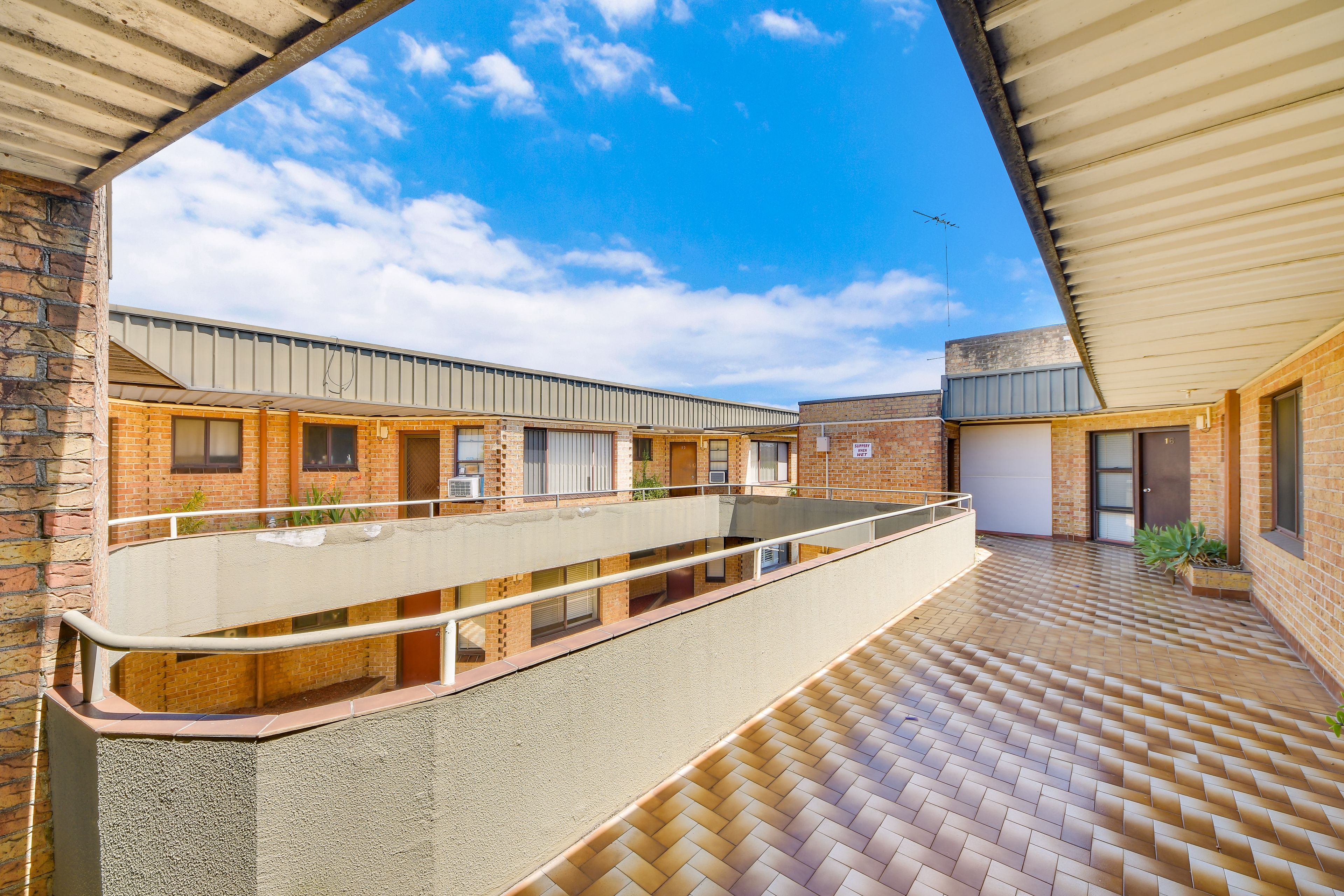 16/4-6 Nardoo Street, Ingleburn, NSW 2565