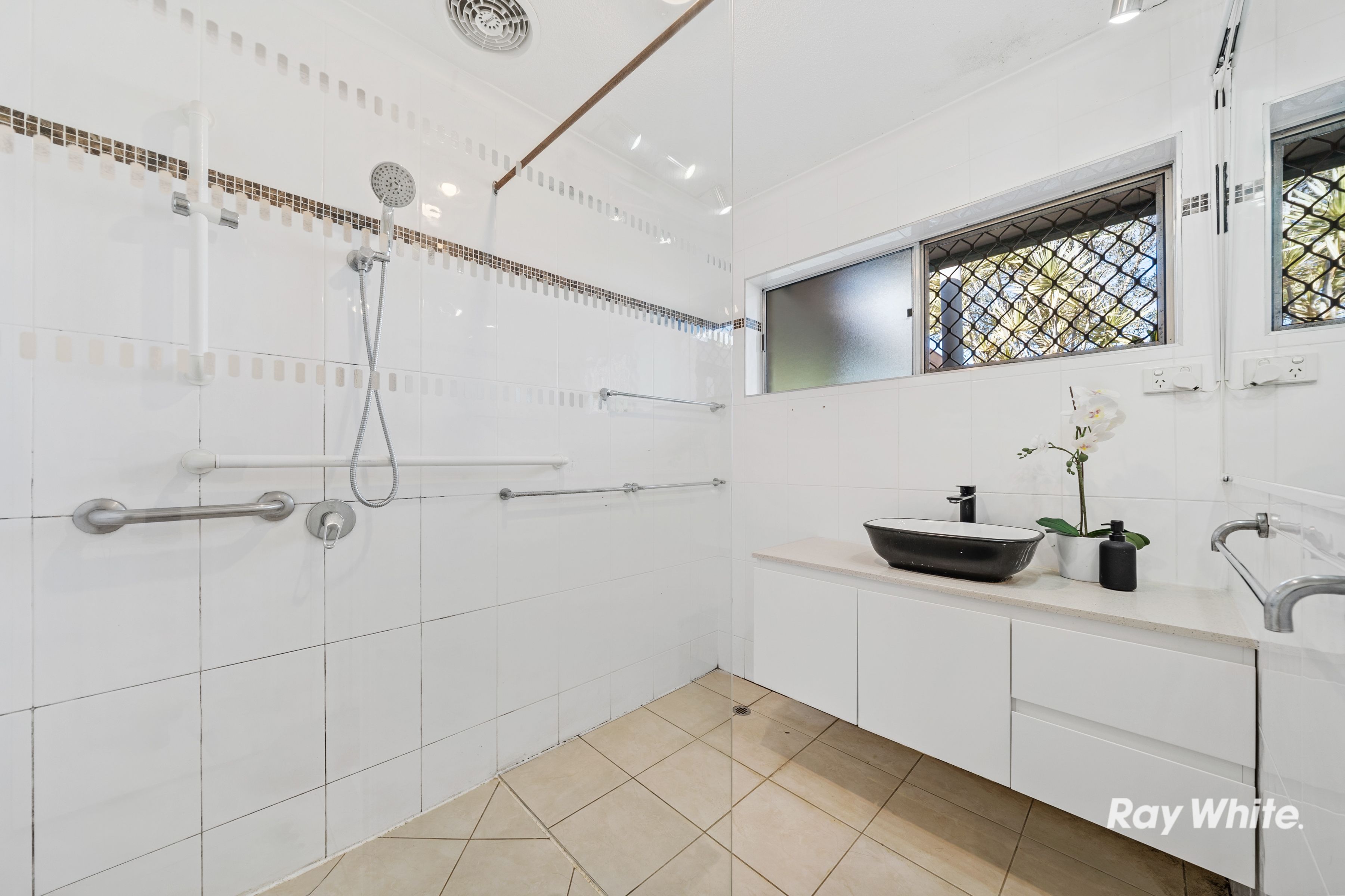 5 Frobisher Street — photo 14 of 28