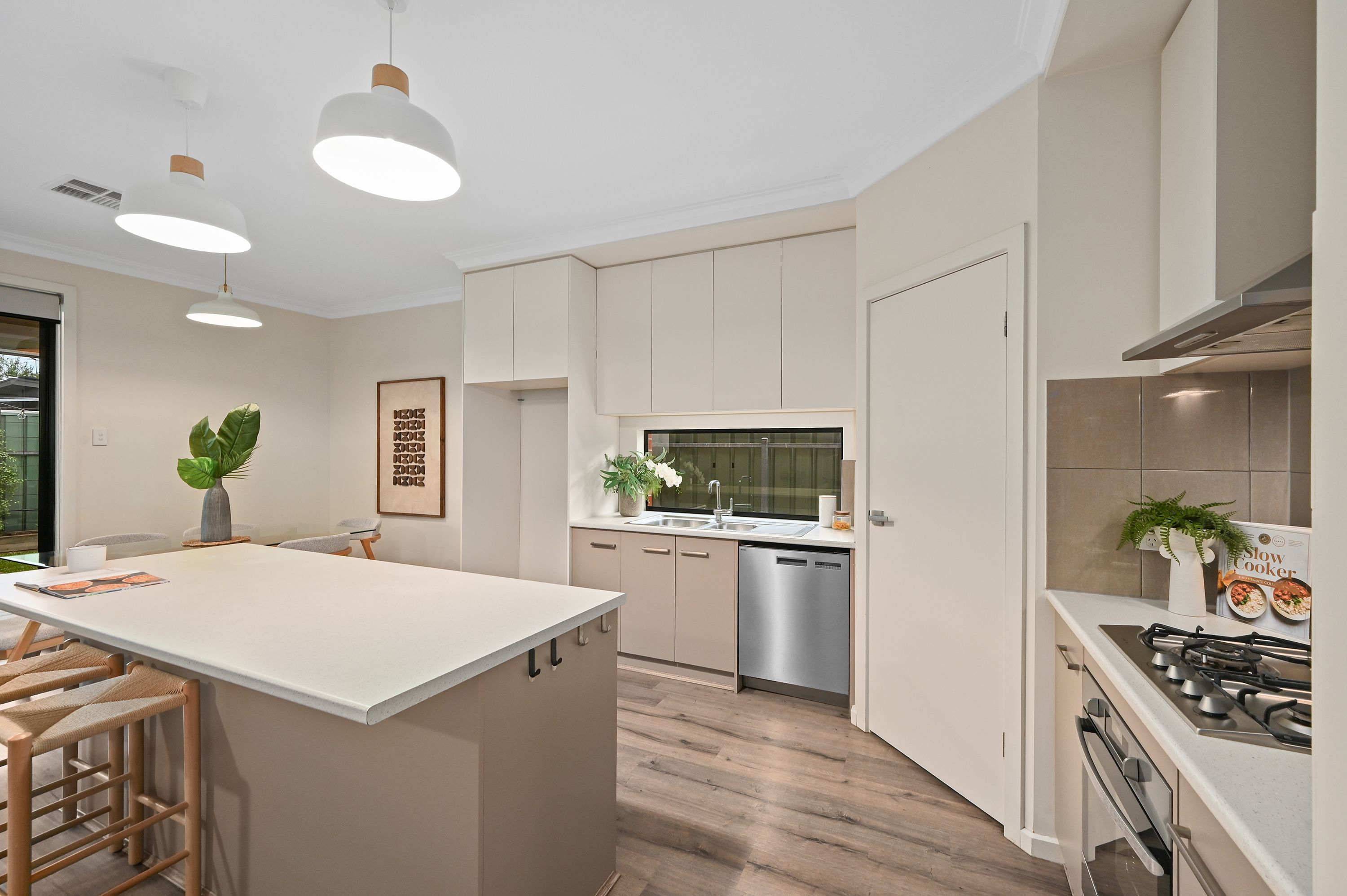 7 Stewart Street — photo 17 of 28