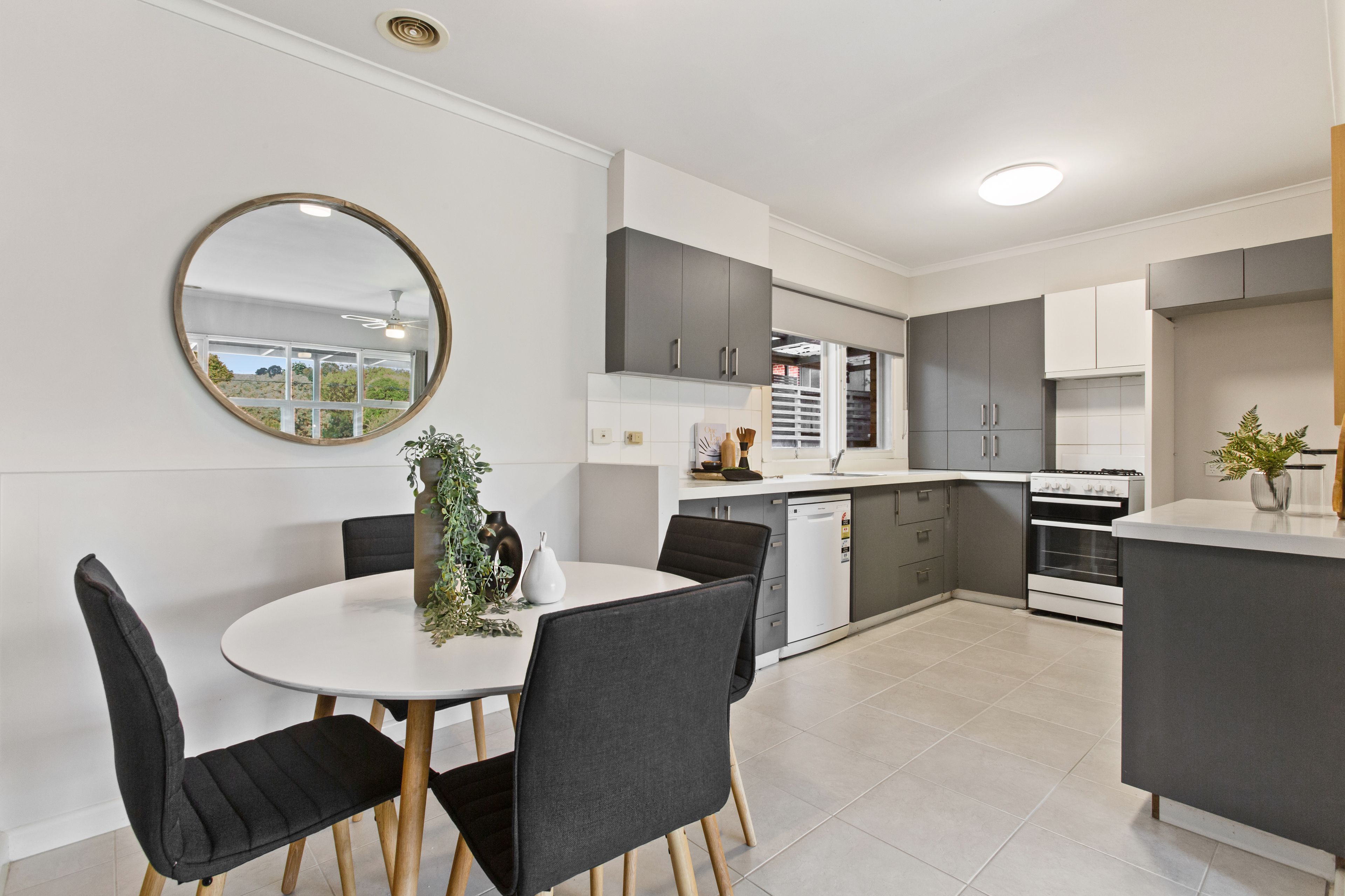 48 Ervin Road, Kilsyth, VIC 3137 Sold House Ray White Croydon Victoria