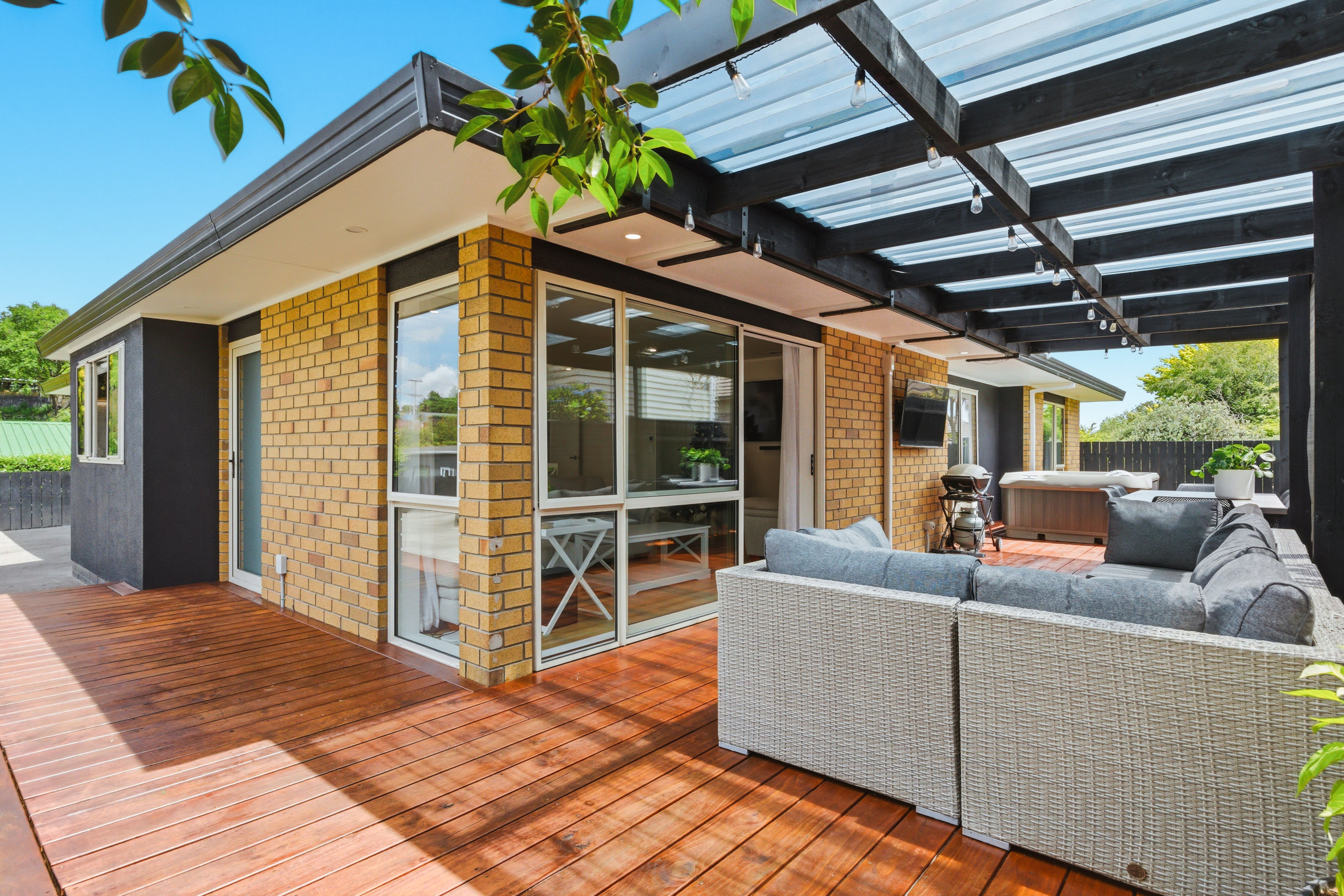 2/15 Kotare Street, Hilltop, Taupo District