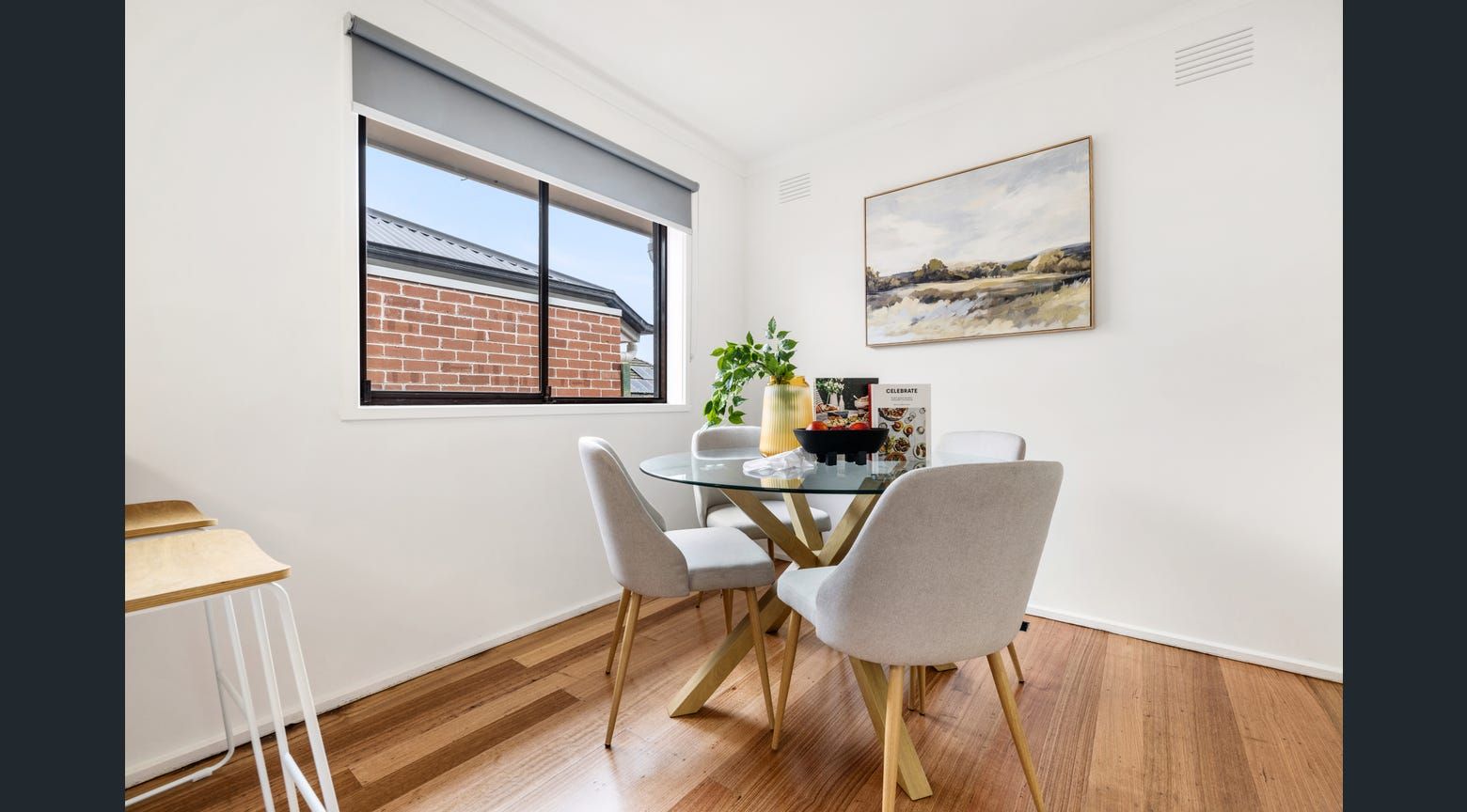 1/4 Louisa Street — photo 7 of 17