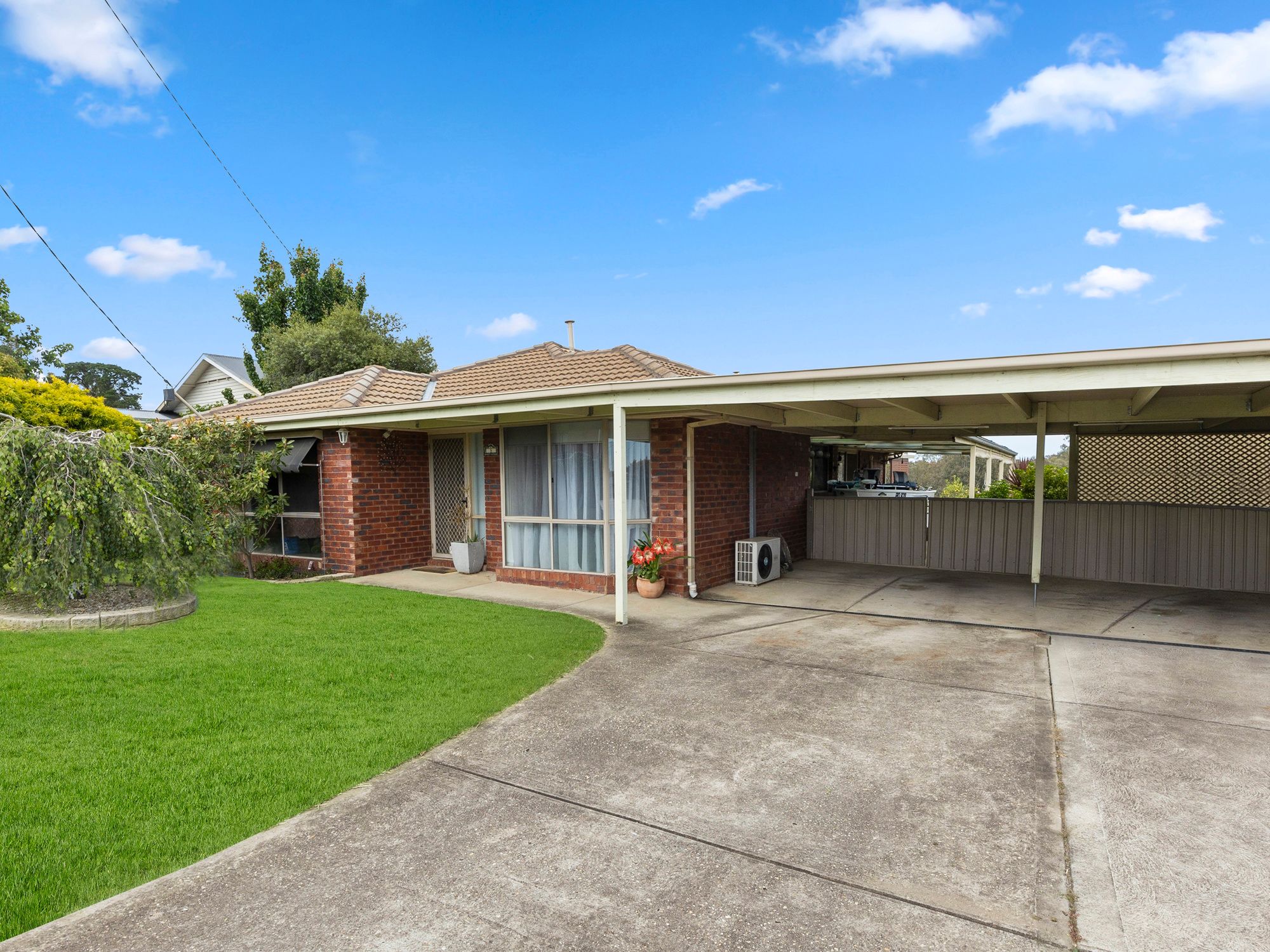 8 Jordan Street, Seymour VIC 3660