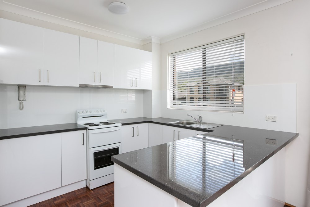 1/223 Lawrence Hargrave Drive, Thirroul, NSW 2515