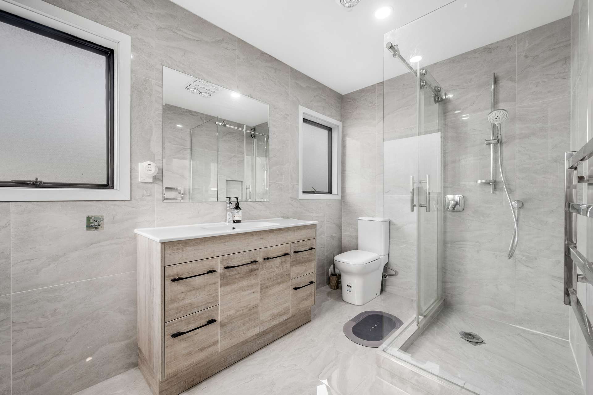 2/155 Whitford Road photo 16