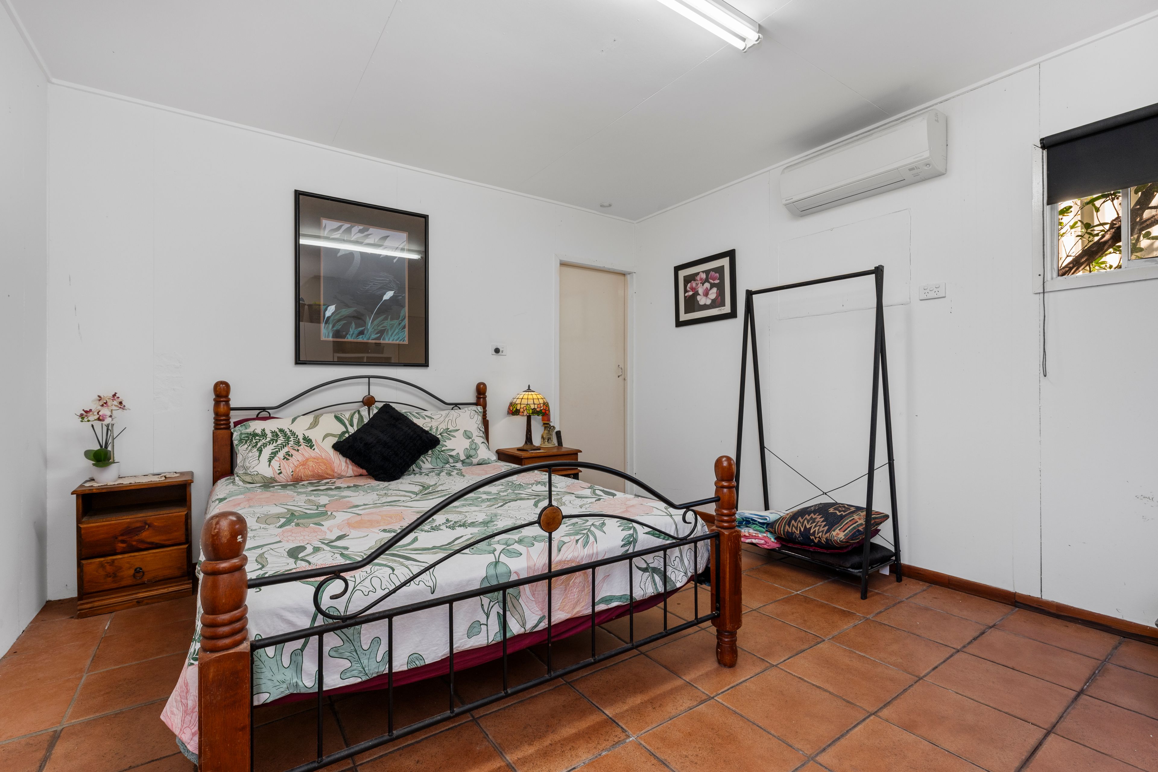 12 Turnbridge Street — photo 11 of 18