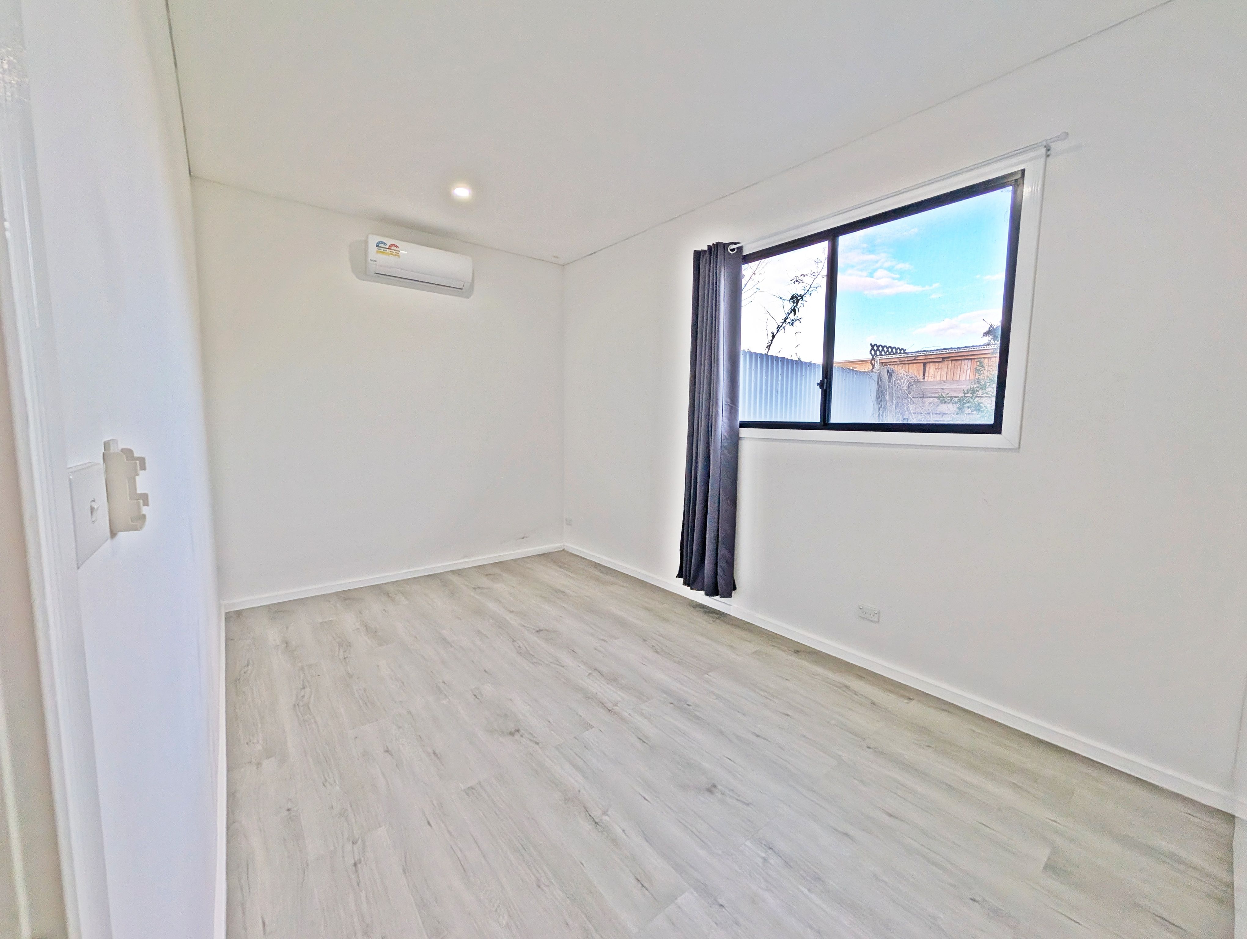 76A Lawrence Hargrave Road — photo 15 of 17