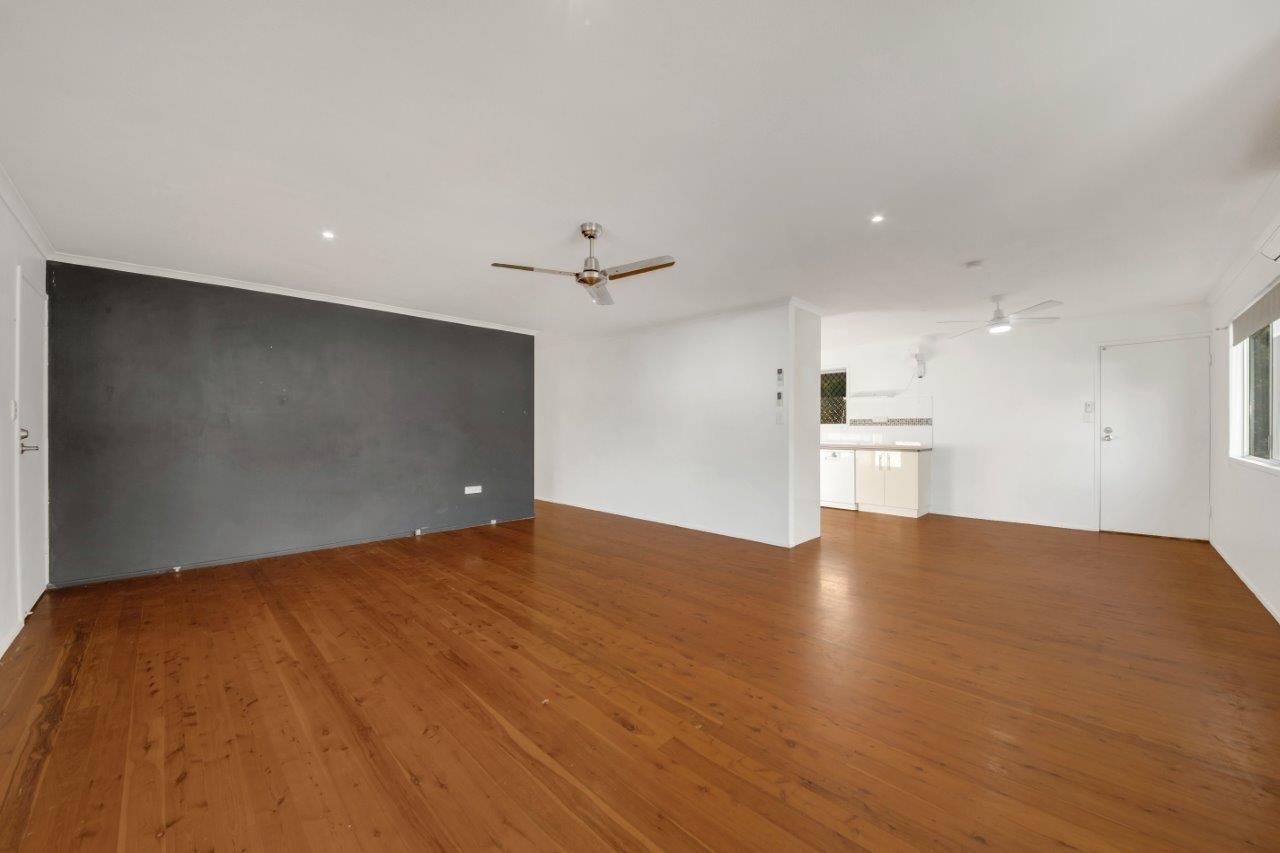 21 Poppel Street, Kin Kora, QLD 4680