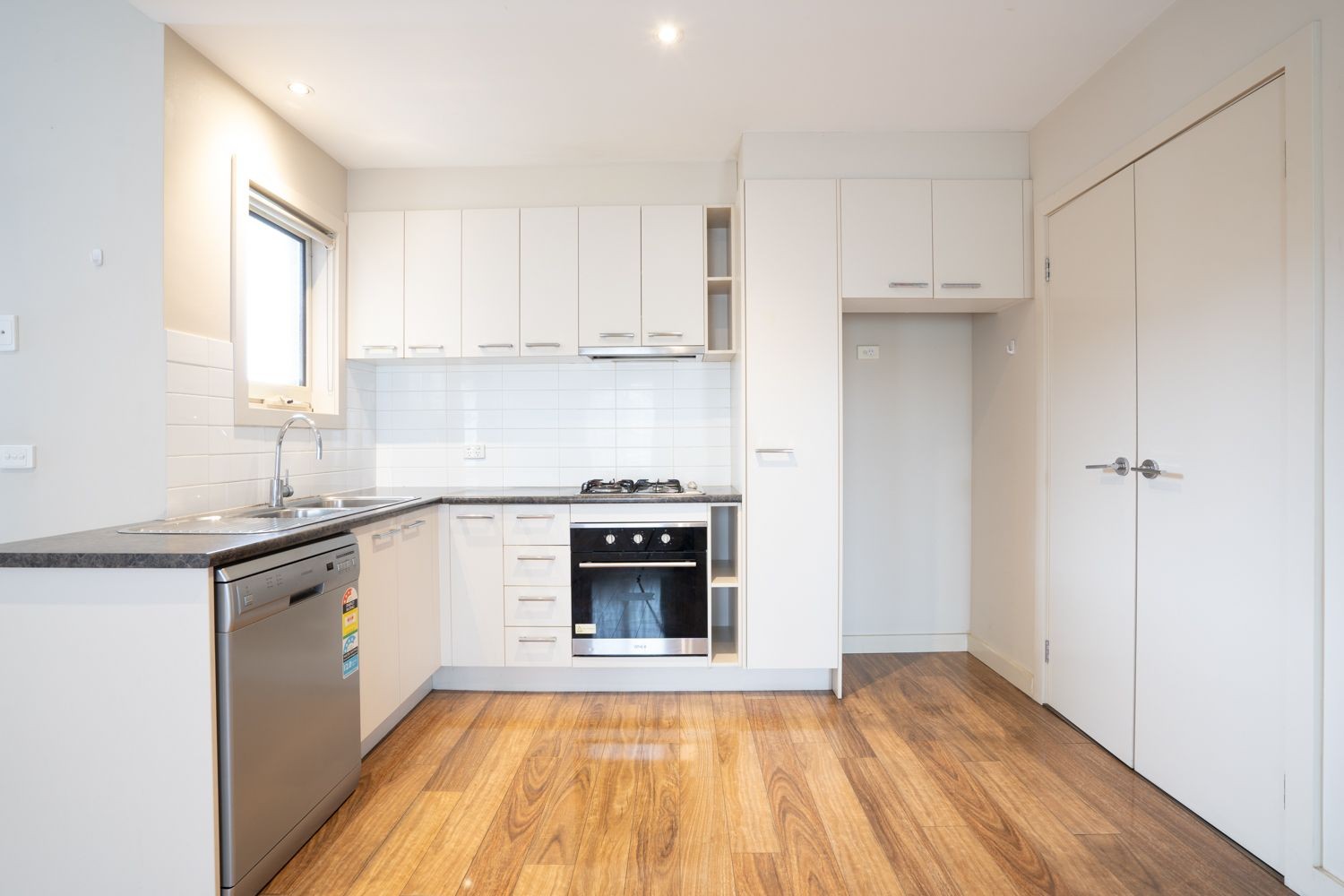 1/26-28 Boldrewood Parade, Reservoir, VIC 3073