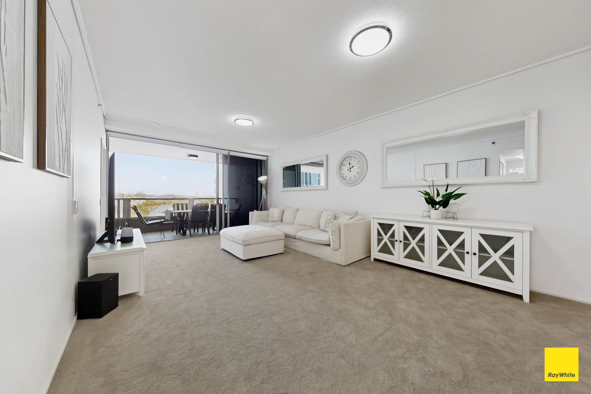 164/30 Macrossan Street — photo 5 of 15