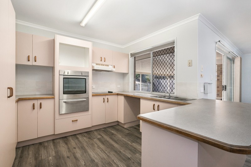 32 Whitlam Drive, Collingwood Park, QLD 4301