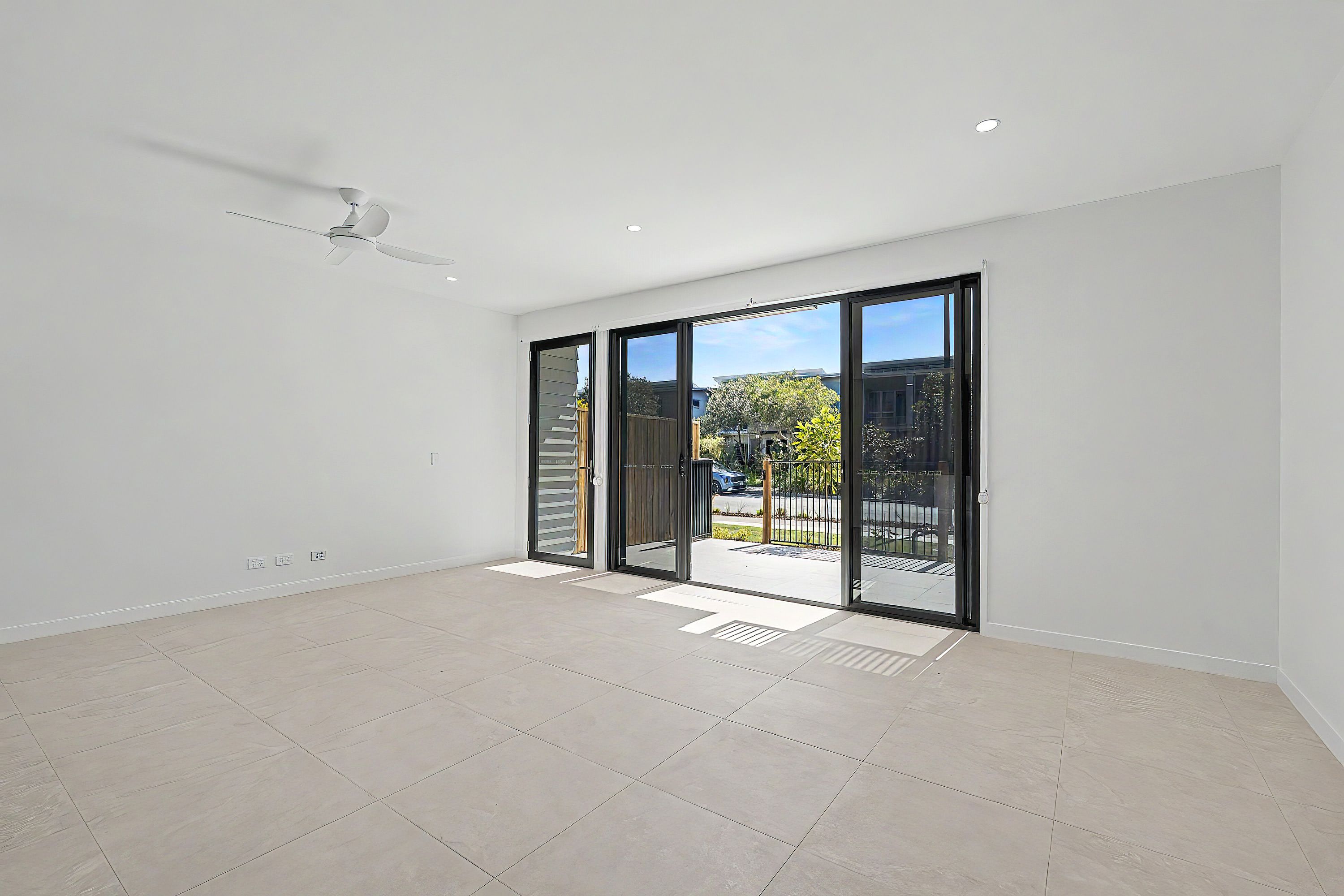 11/22 Freshwater Street — photo 3 of 14