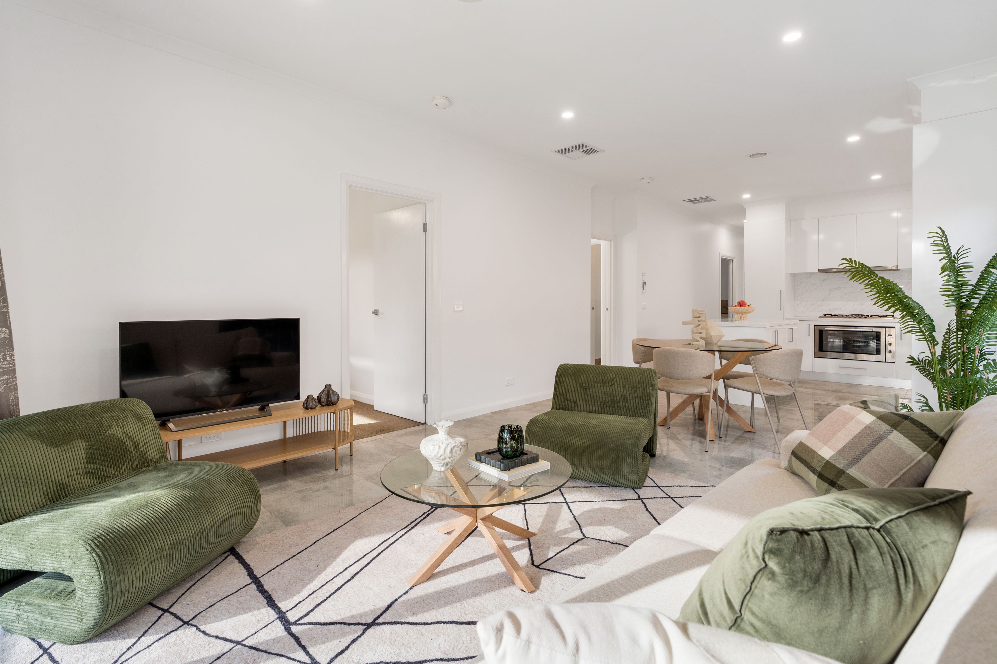 7 Angophora Crescent — photo 11 of 18