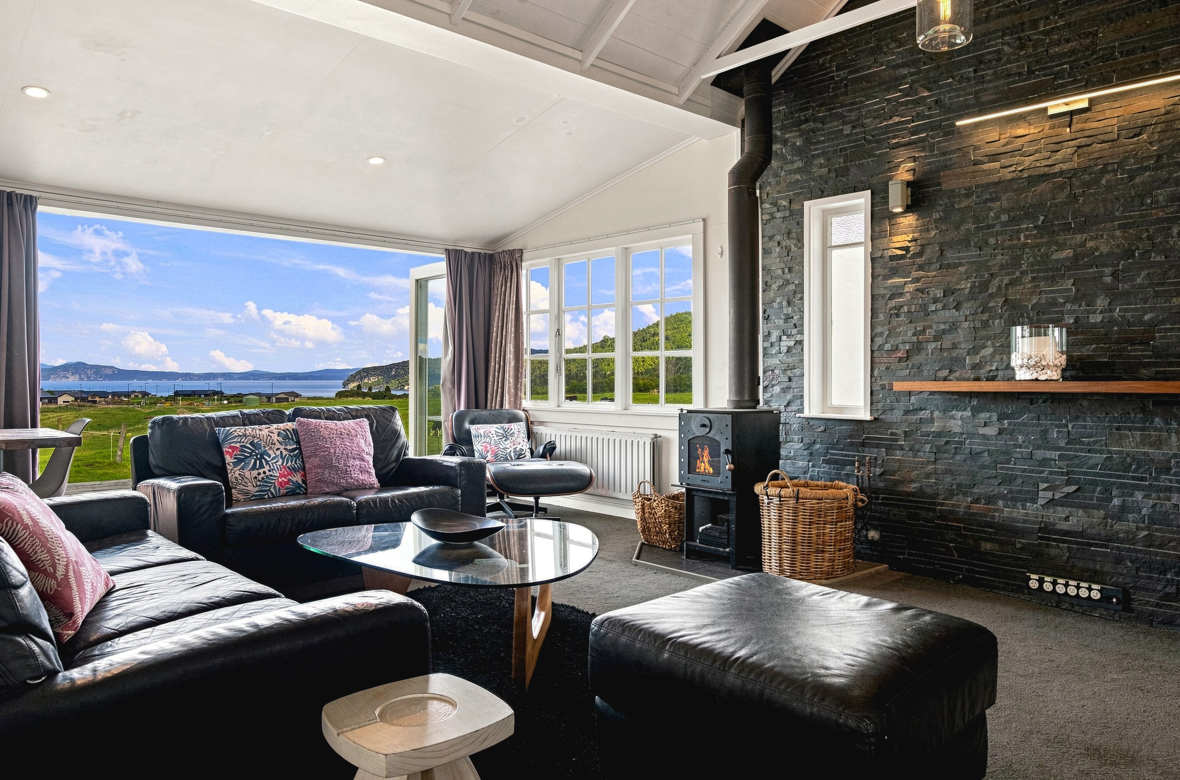 25 Kahikatea Drive, Kinloch, Taupo District