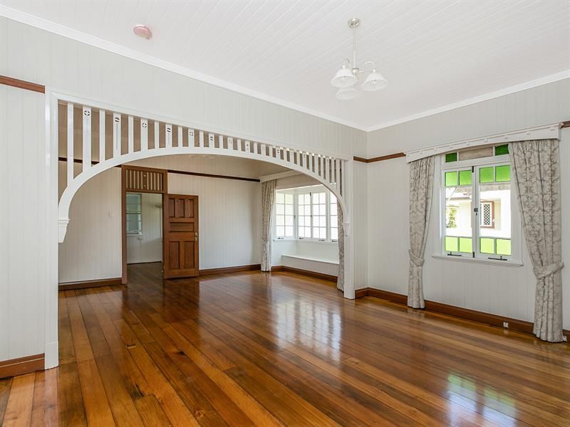 30 Headfort Street, Greenslopes, QLD 4120