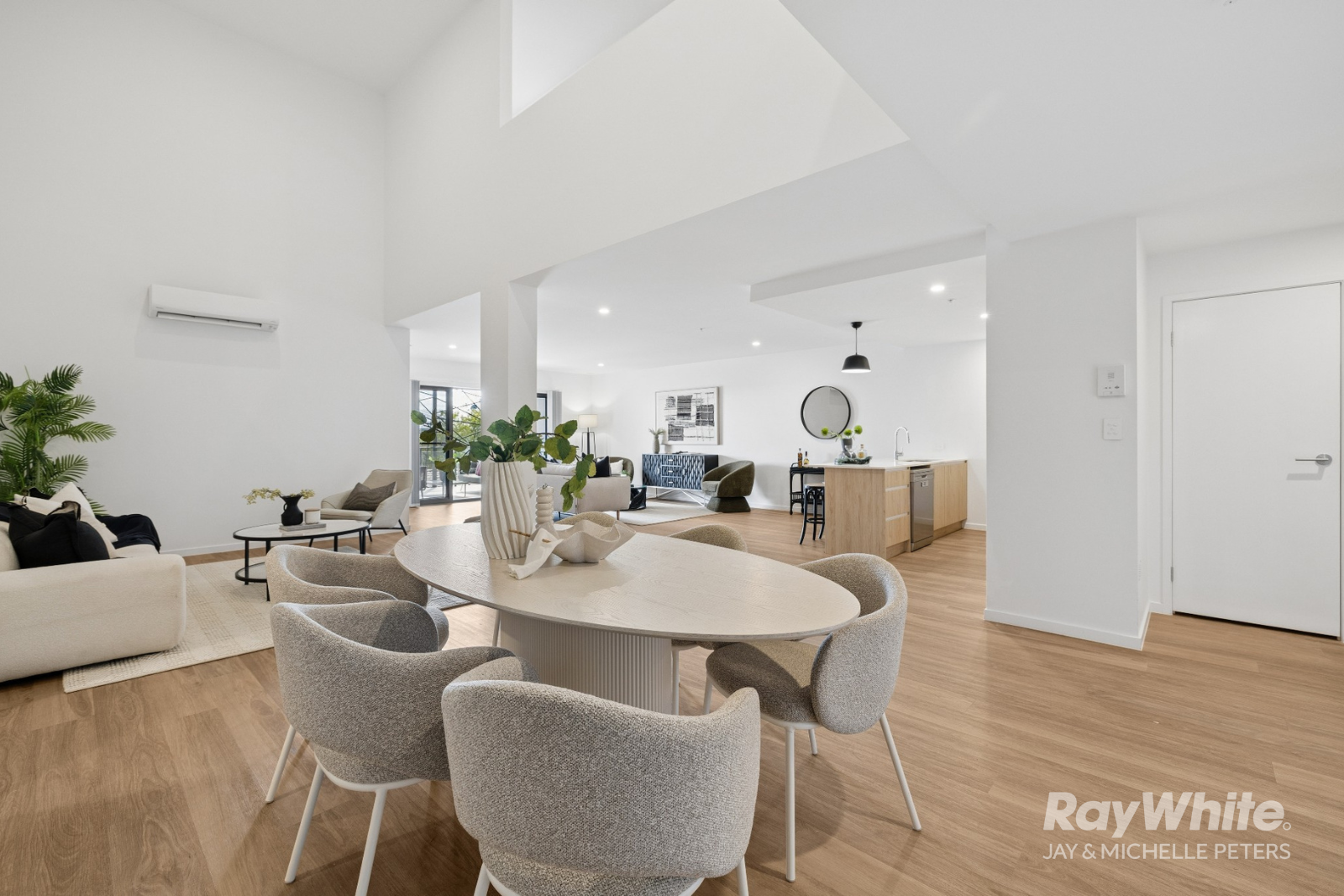 24/174-176 Mein Street, Scarborough, QLD 4020