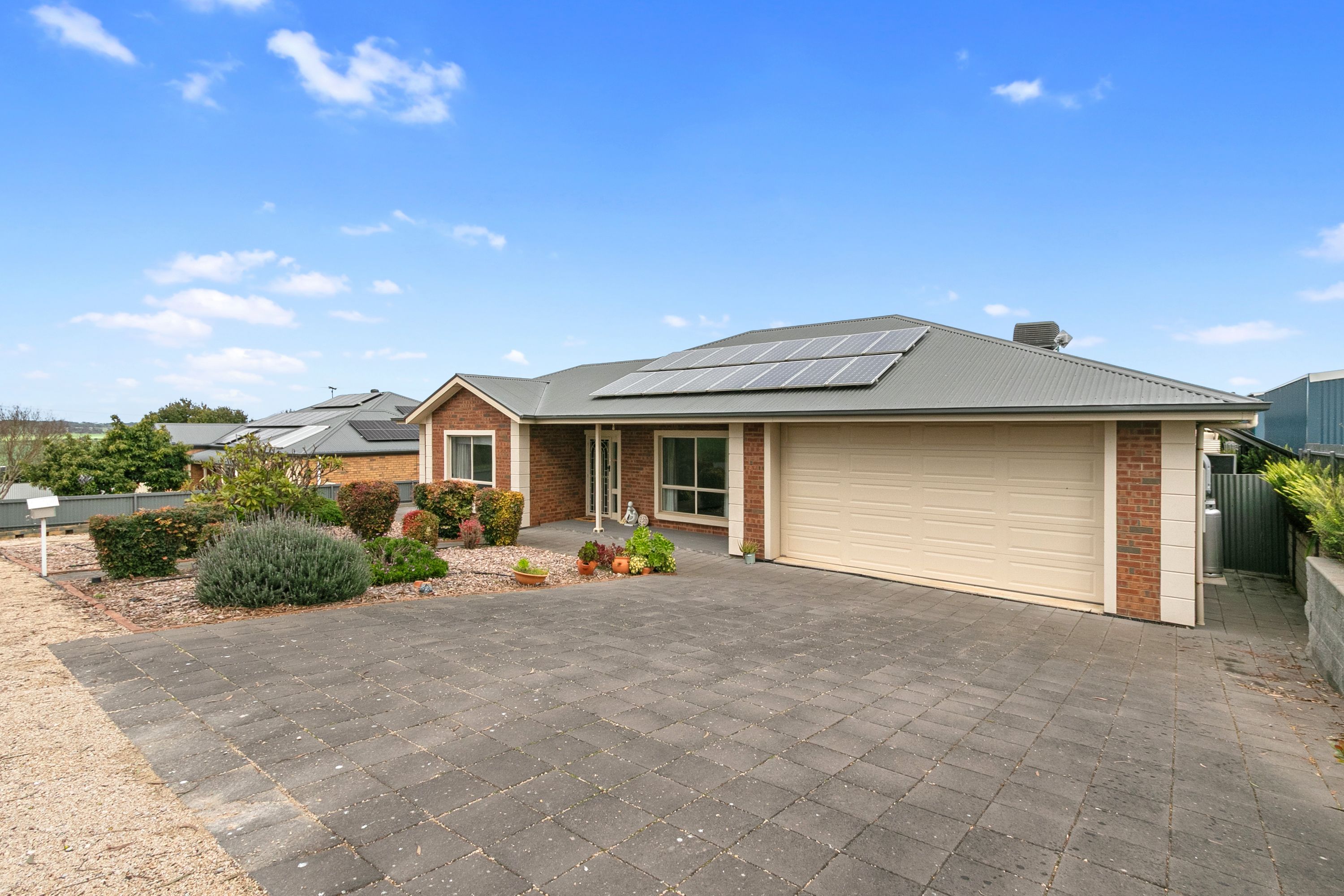 49 North Terrace, Maitland, SA 5573