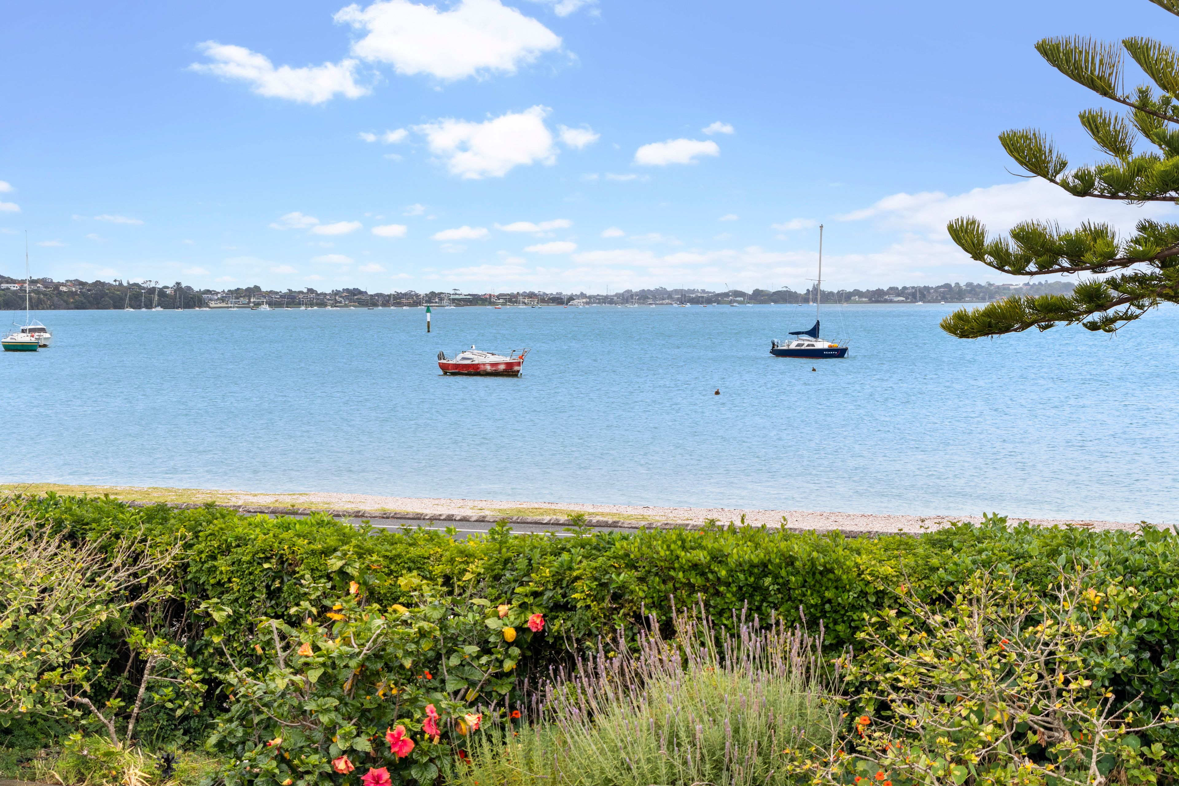 32A & 32B The Parade, Bucklands Beach, Manukau City