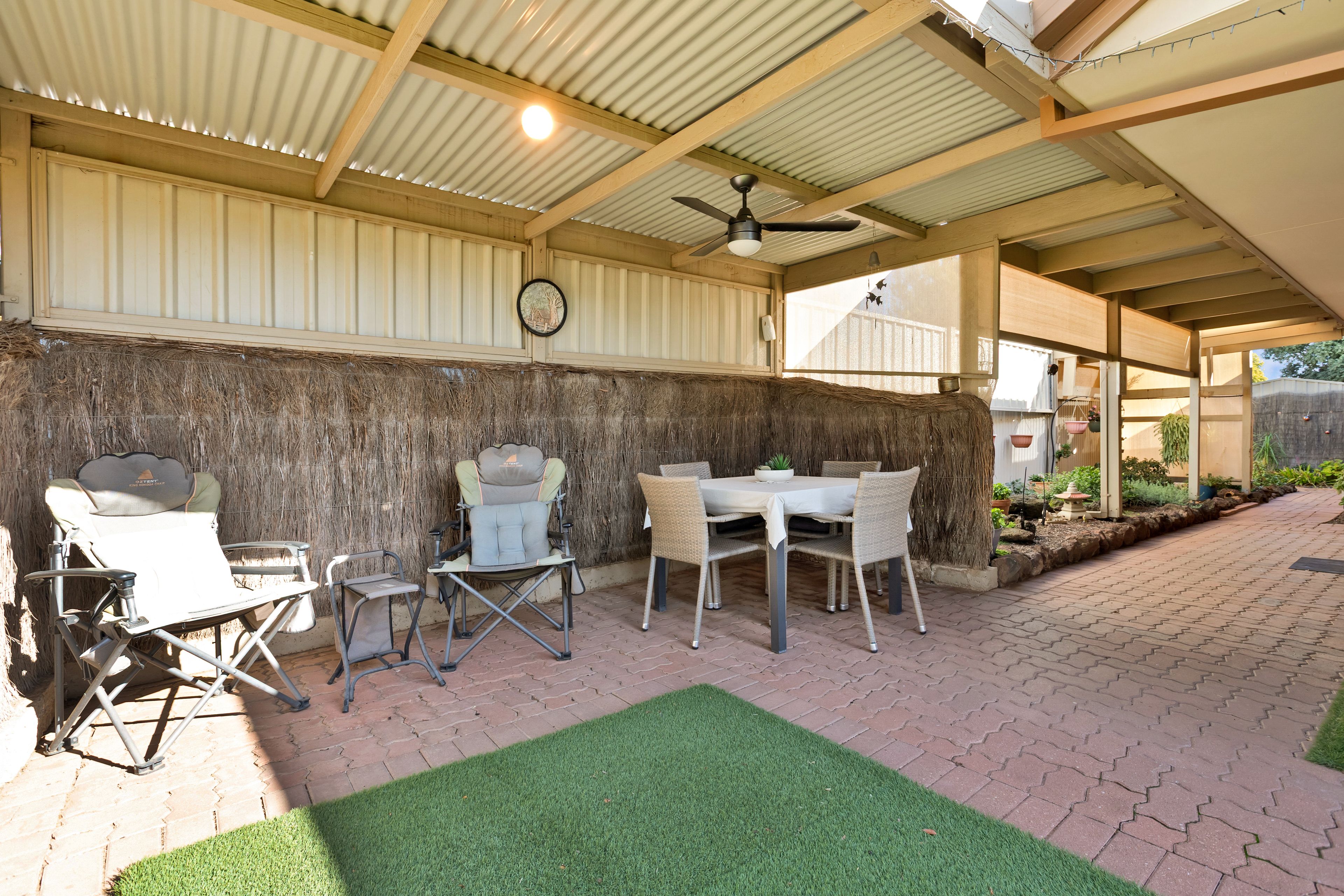 1/1 Massey Close — photo 20 of 23