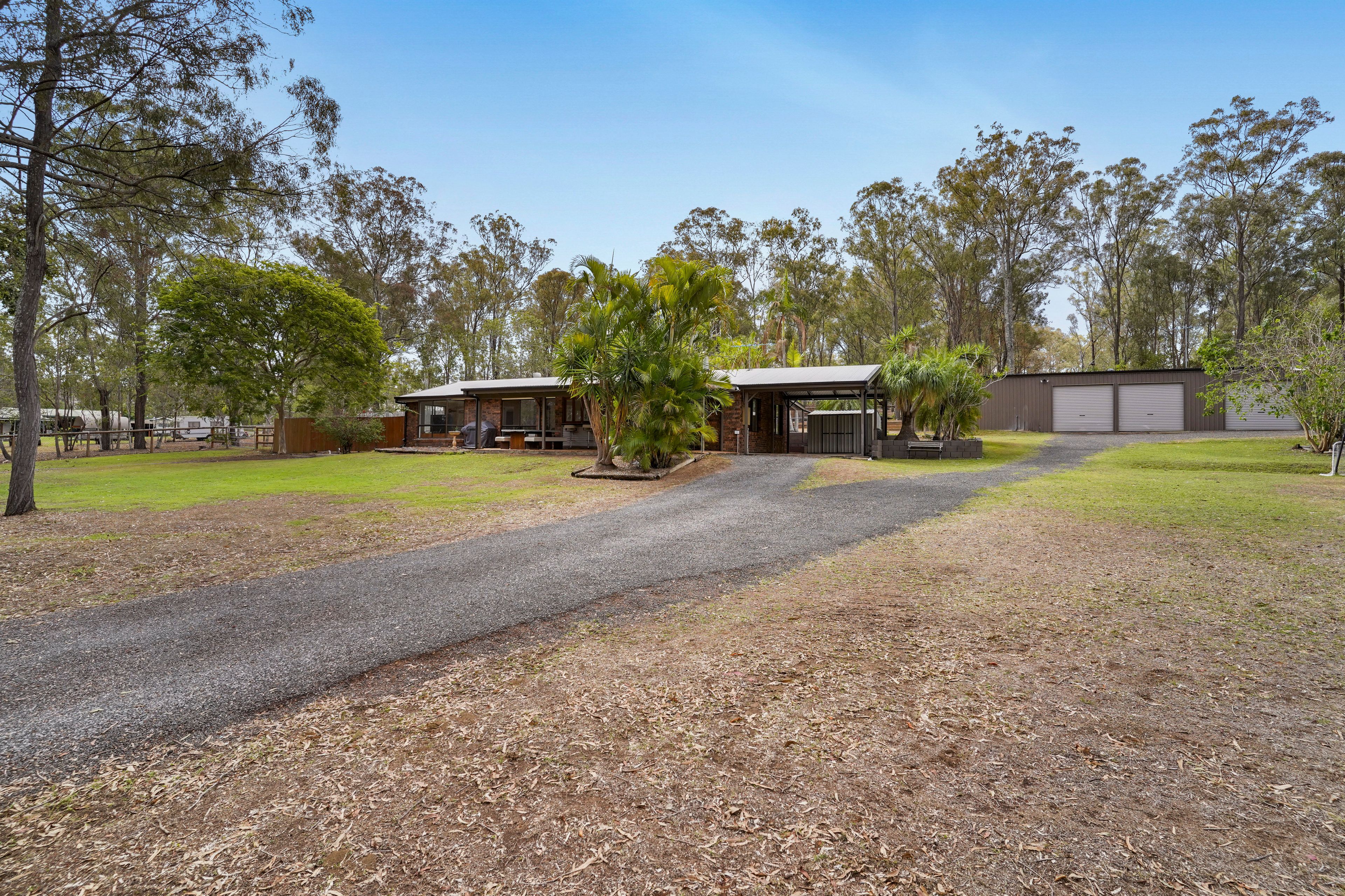 2741 Forest Hill Fernvale Road — photo 3 of 27
