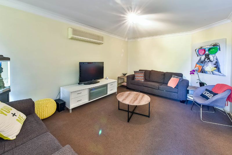 47 Tramway Drive, Currans Hill, NSW 2567