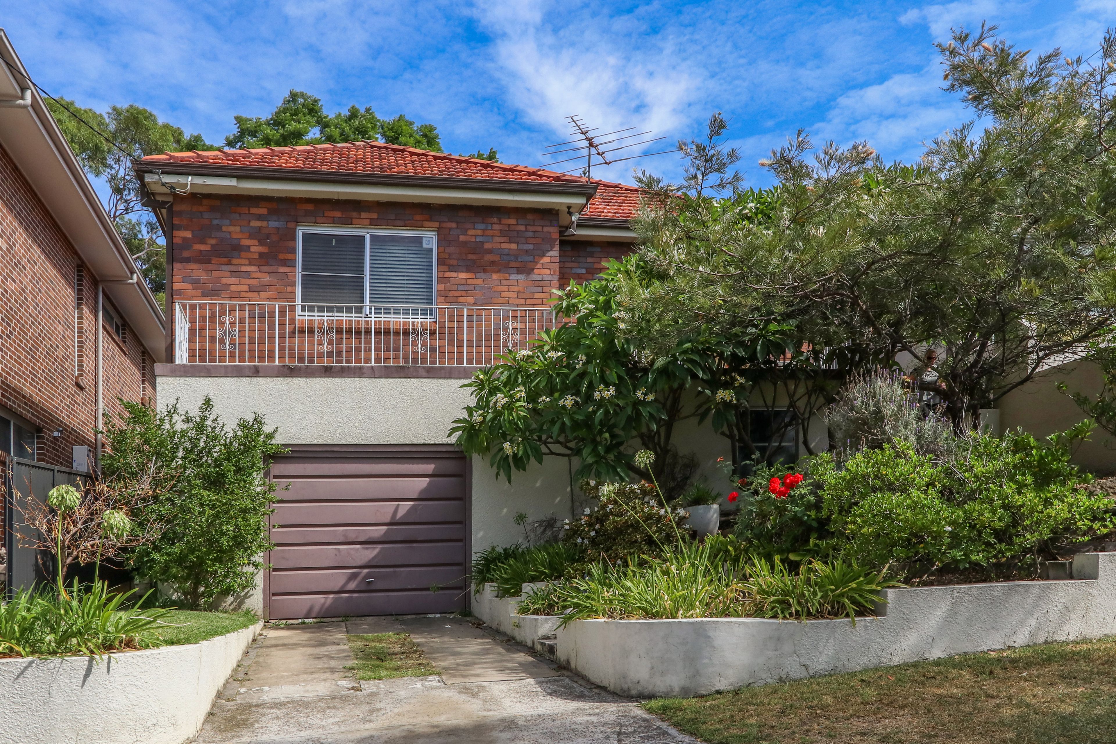 18 Mountbatten Street