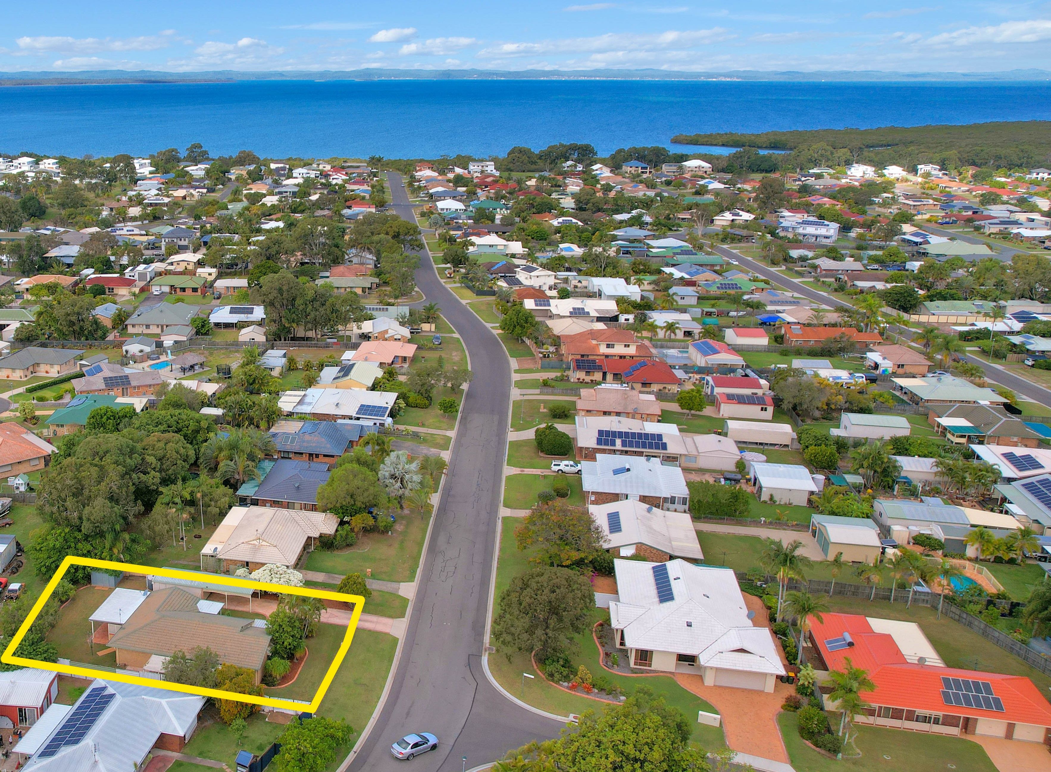 33 Aimee Drive, Urangan QLD 4655